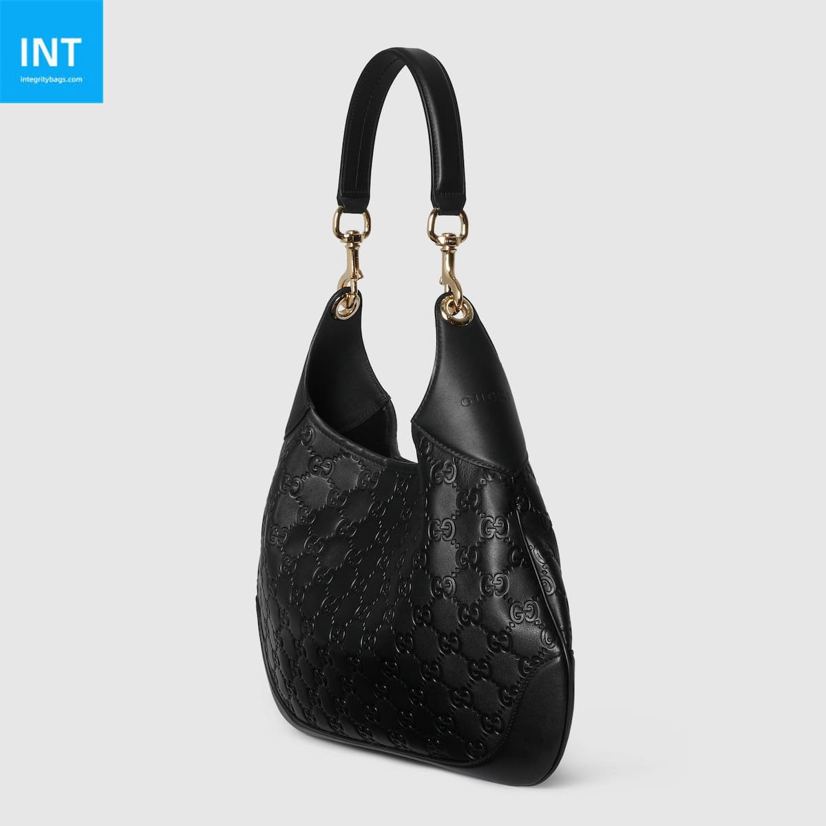 Gvc*1 B medium shoulder bag