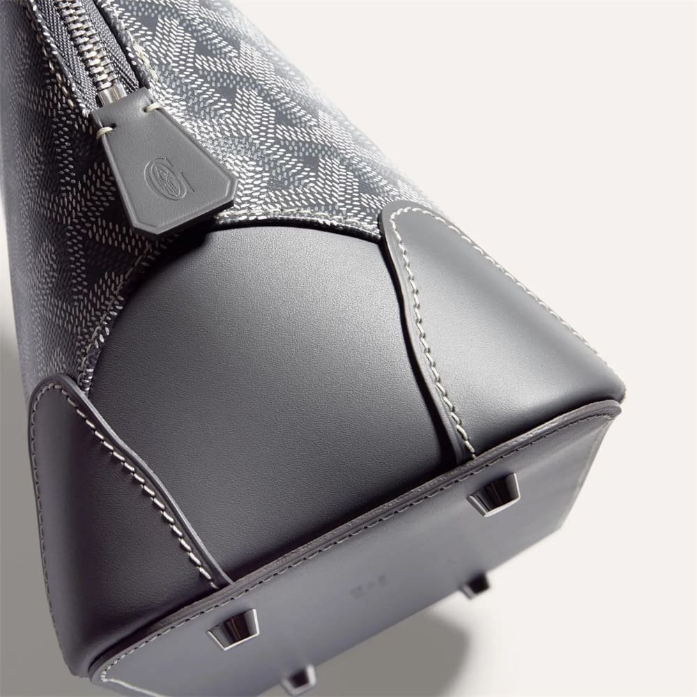 G09ard Vendôme PM Bag