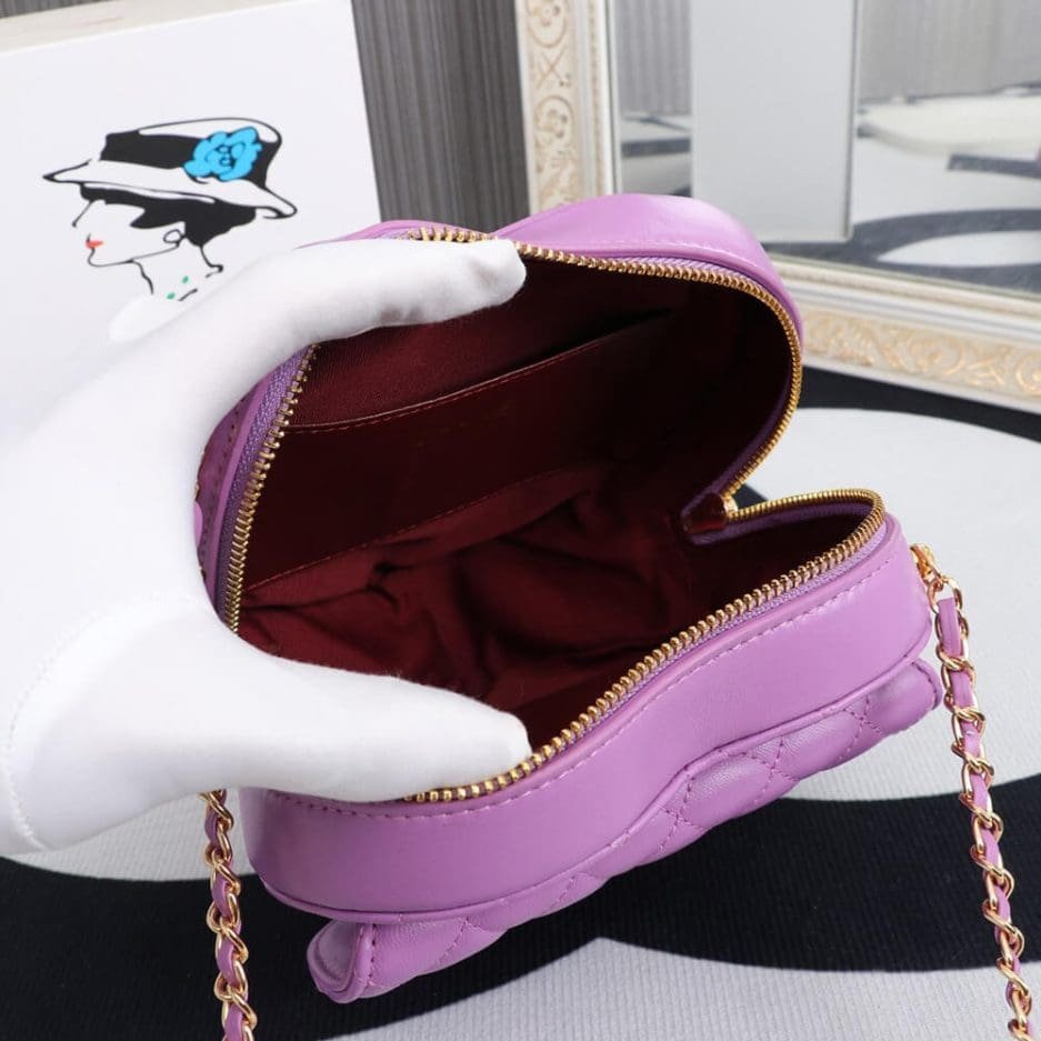 Ch**el 22s Heart Bag AS3191
