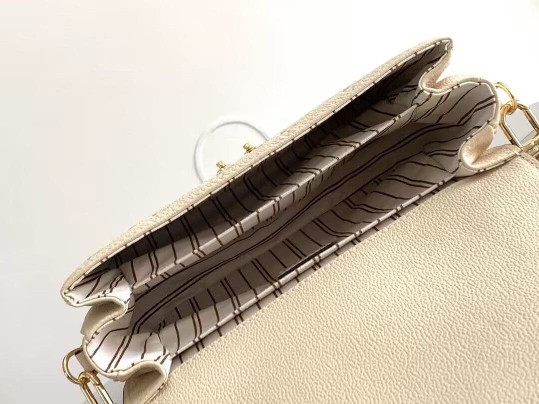 L0vis Vvtt0n M44881 Pochette Métis