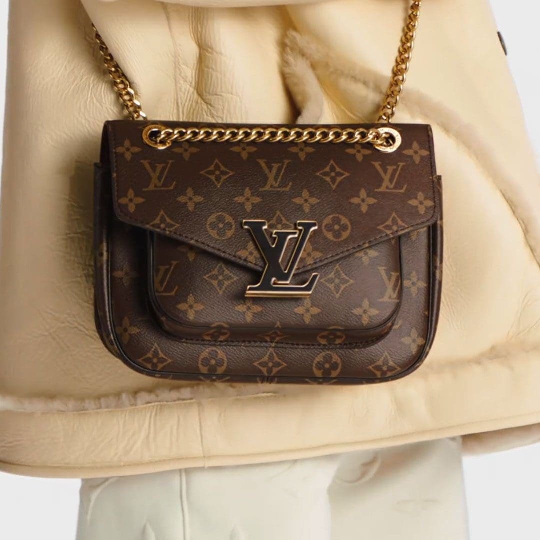 L0vis Vvtt0n M45592 Passy Bag