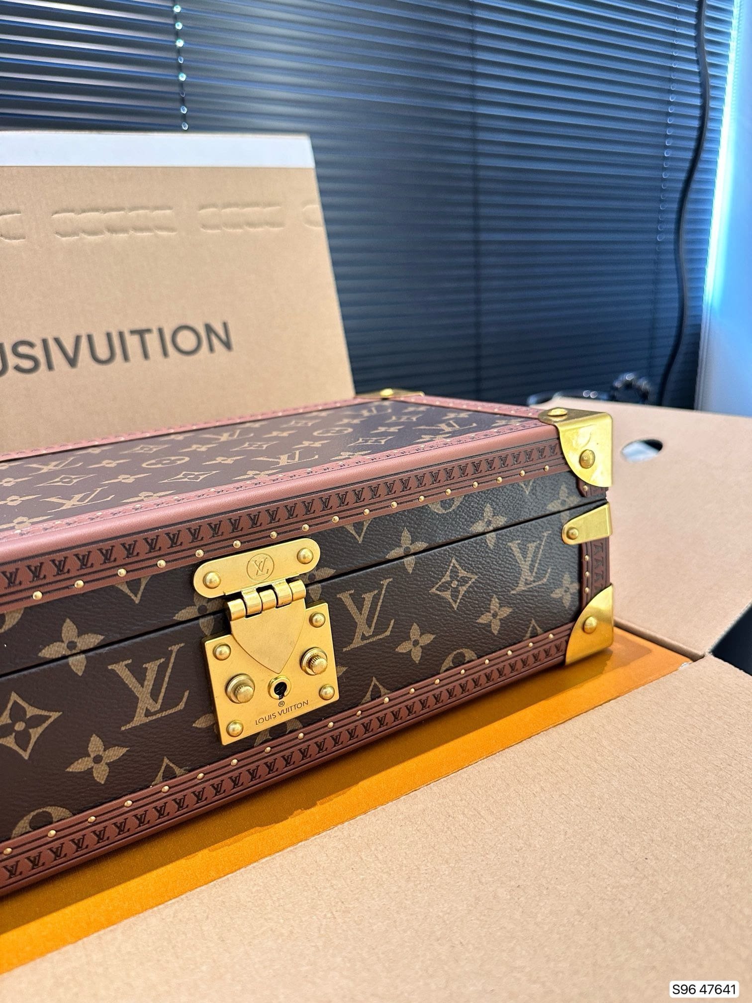 L0vis Vvtt0n M10260 Coffret 8 Montres