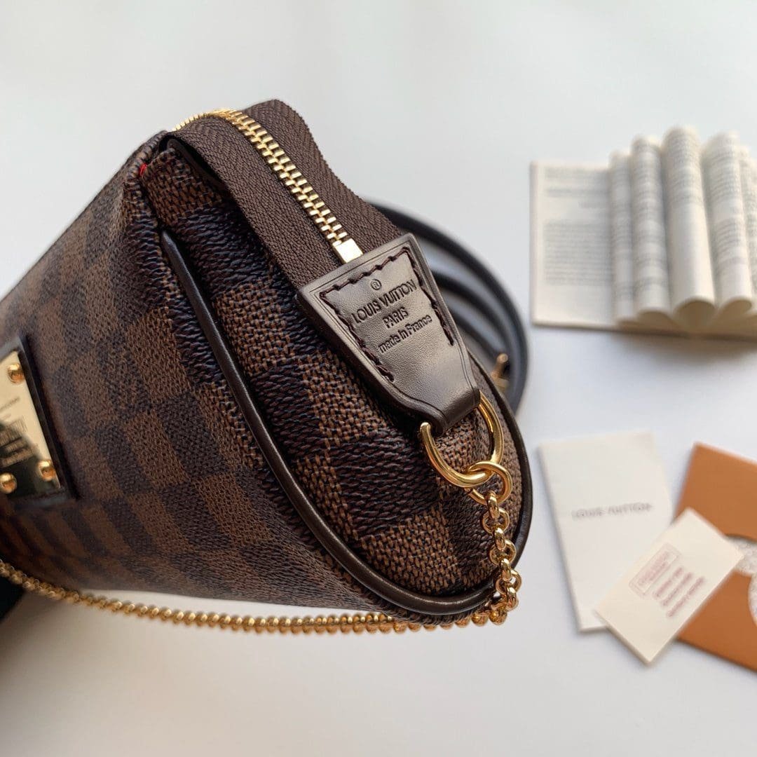 L0vis Vvtt0n EVA HANDBAG WALLET ON CHAIN N55213