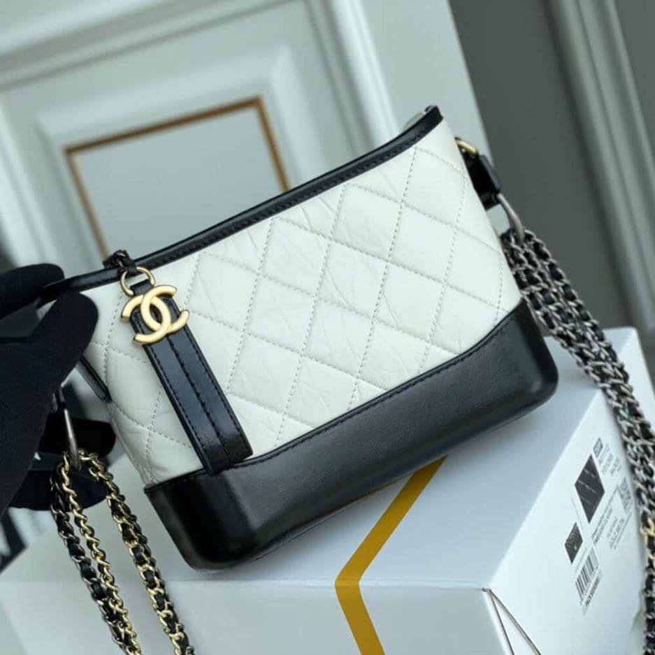 Ch**el’S GABRIELLE SMALL HOBO BAG A91810