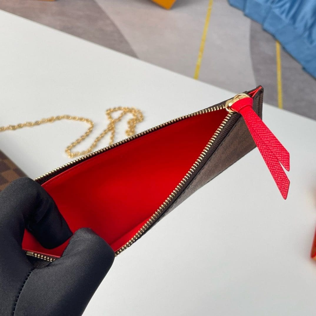 L0vis Vvtt0n N40492 Félicie Pochette