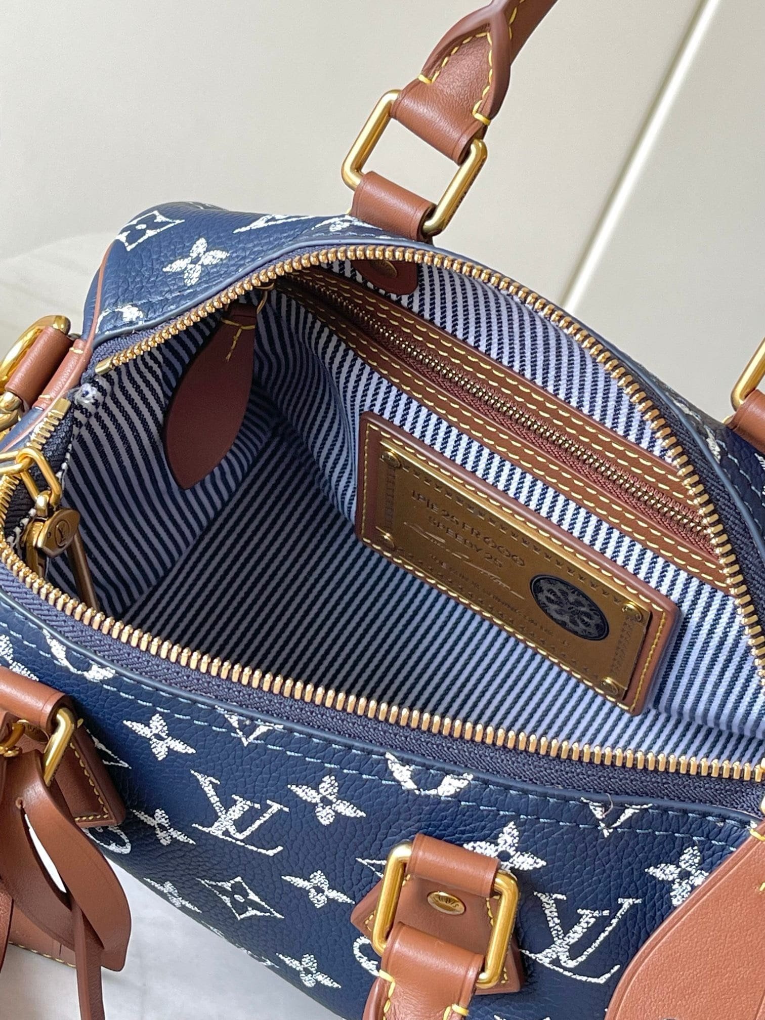 L0vis Vvtt0n M15278 Speedy P9 Bandoulière 25（Top quality）