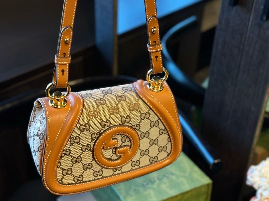 Gvc*1 Blondie mini shoulder bag