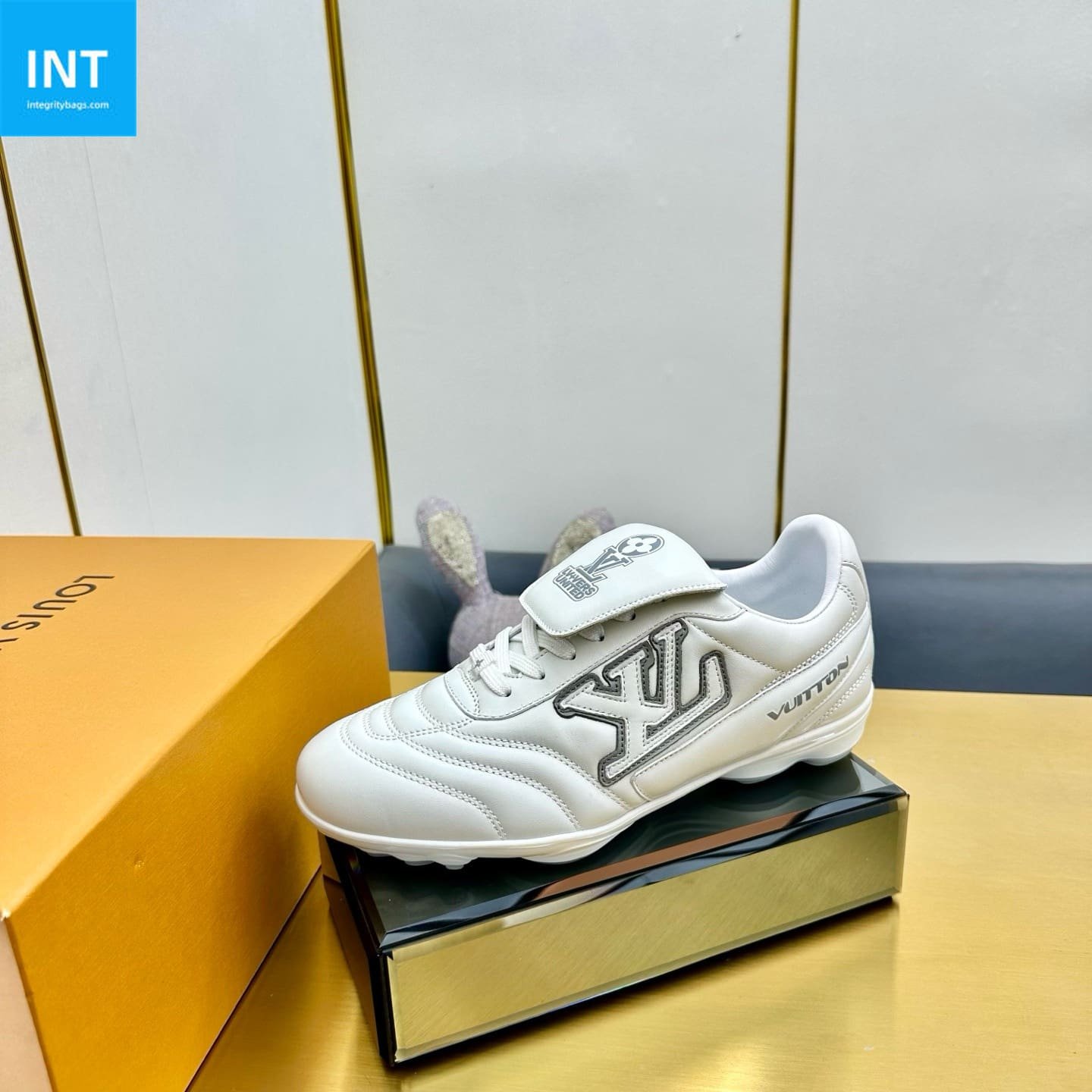 L0vis Vvtt0n Shoes | Mastercraft Quality