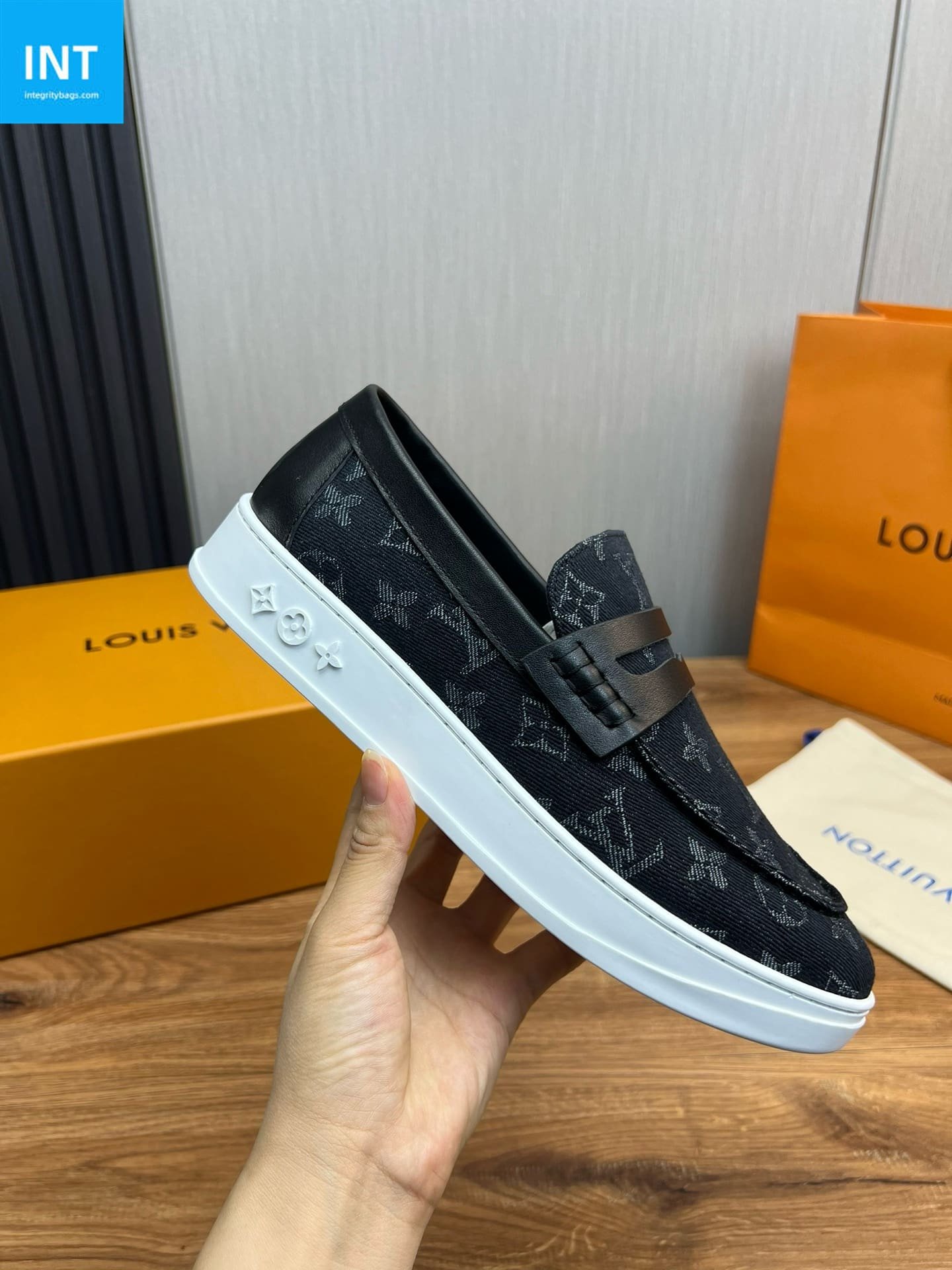 L0vis Vvtt0n Shoes | Mastercraft Quality