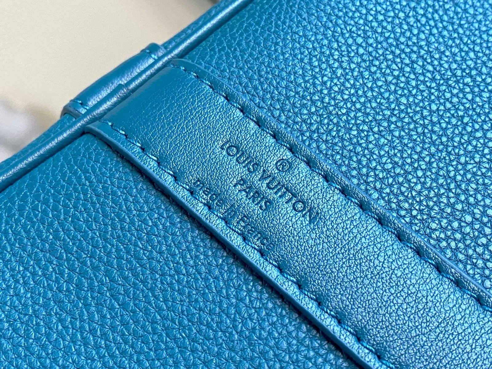 L0vis Vvtt0n M23727 Keepall Bandoulière 50