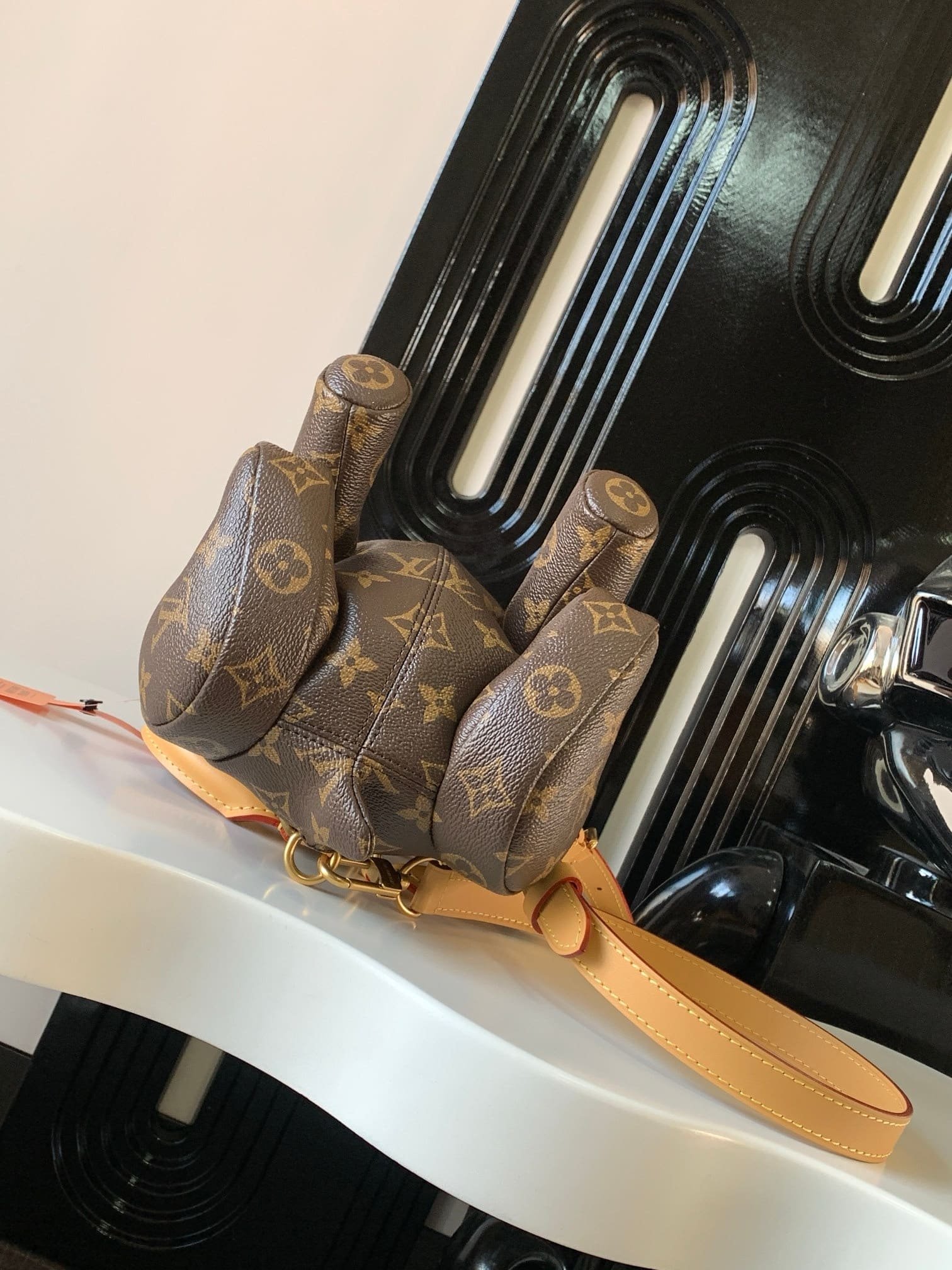 L0vis Vvtt0n M12617 Pooch Bag