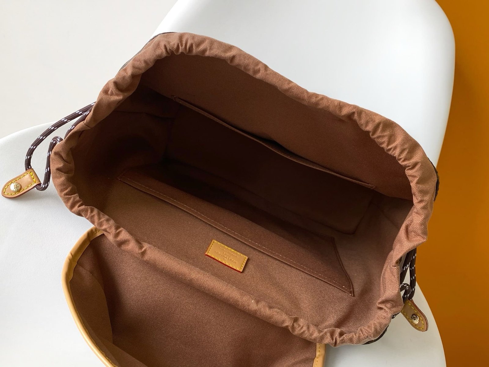 L0vis Vvtt0n M14015 Montsouris Cargo Backpack