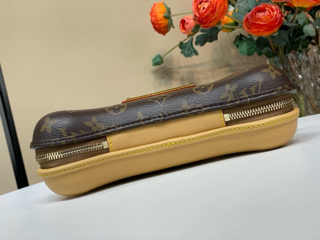 L0vis Vvtt0n M12615 Bone Wearable Wallet