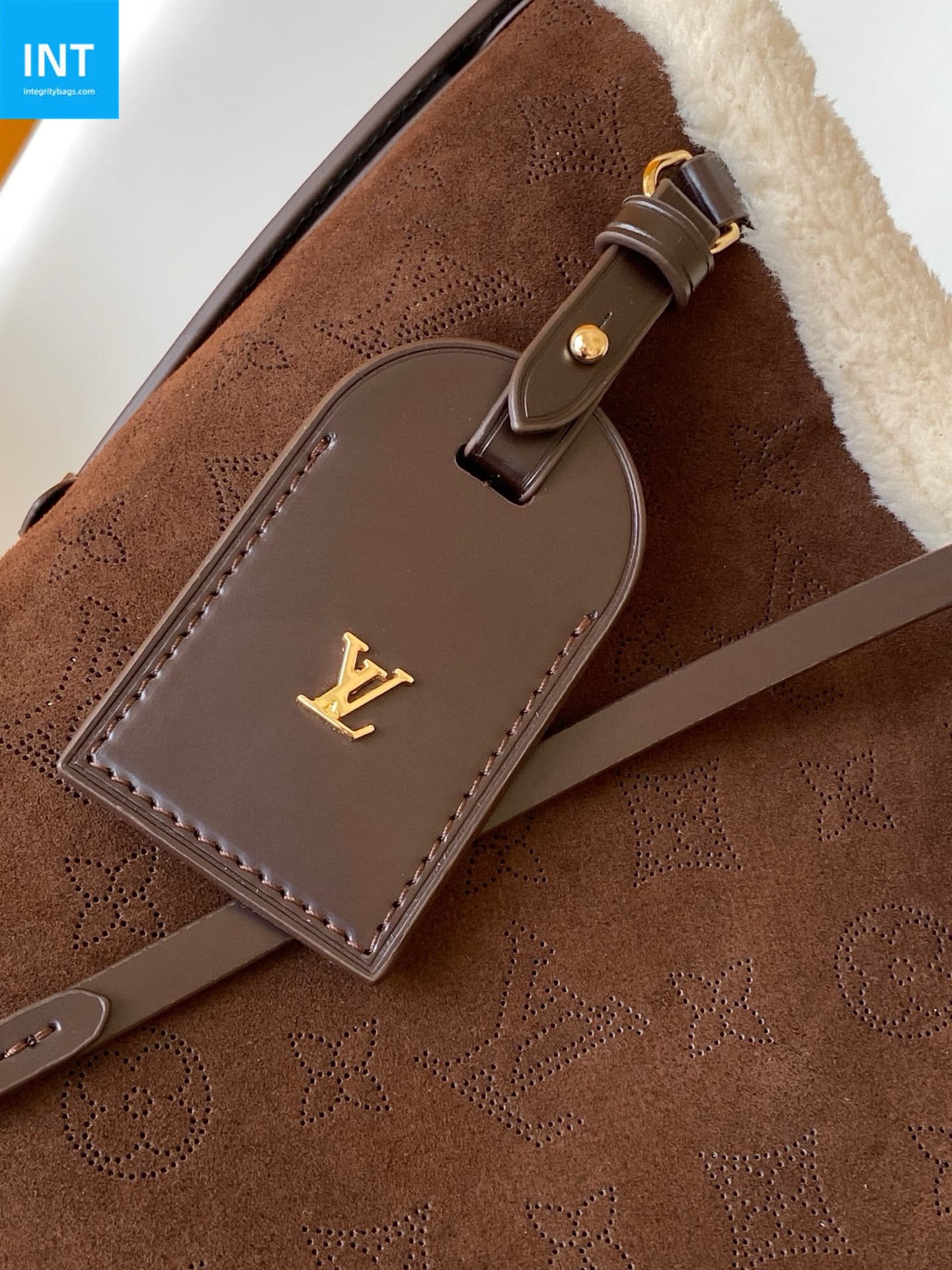 L0vis Vvtt0n M26421 CarryAll PM