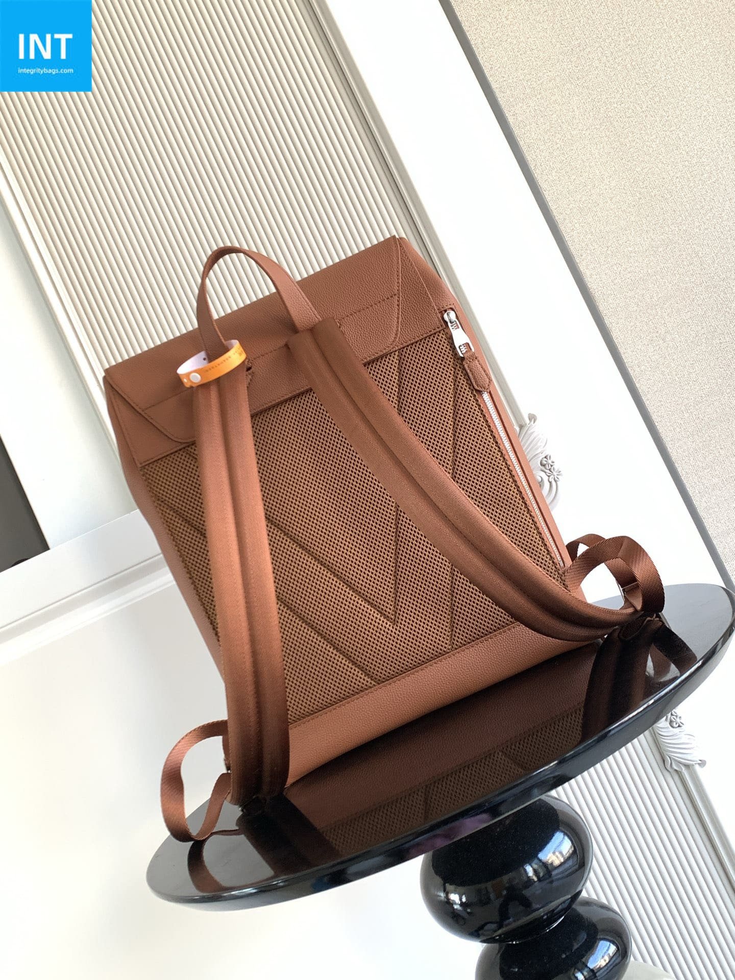 L0vis Vvtt0n M26023 Fastline Backpack