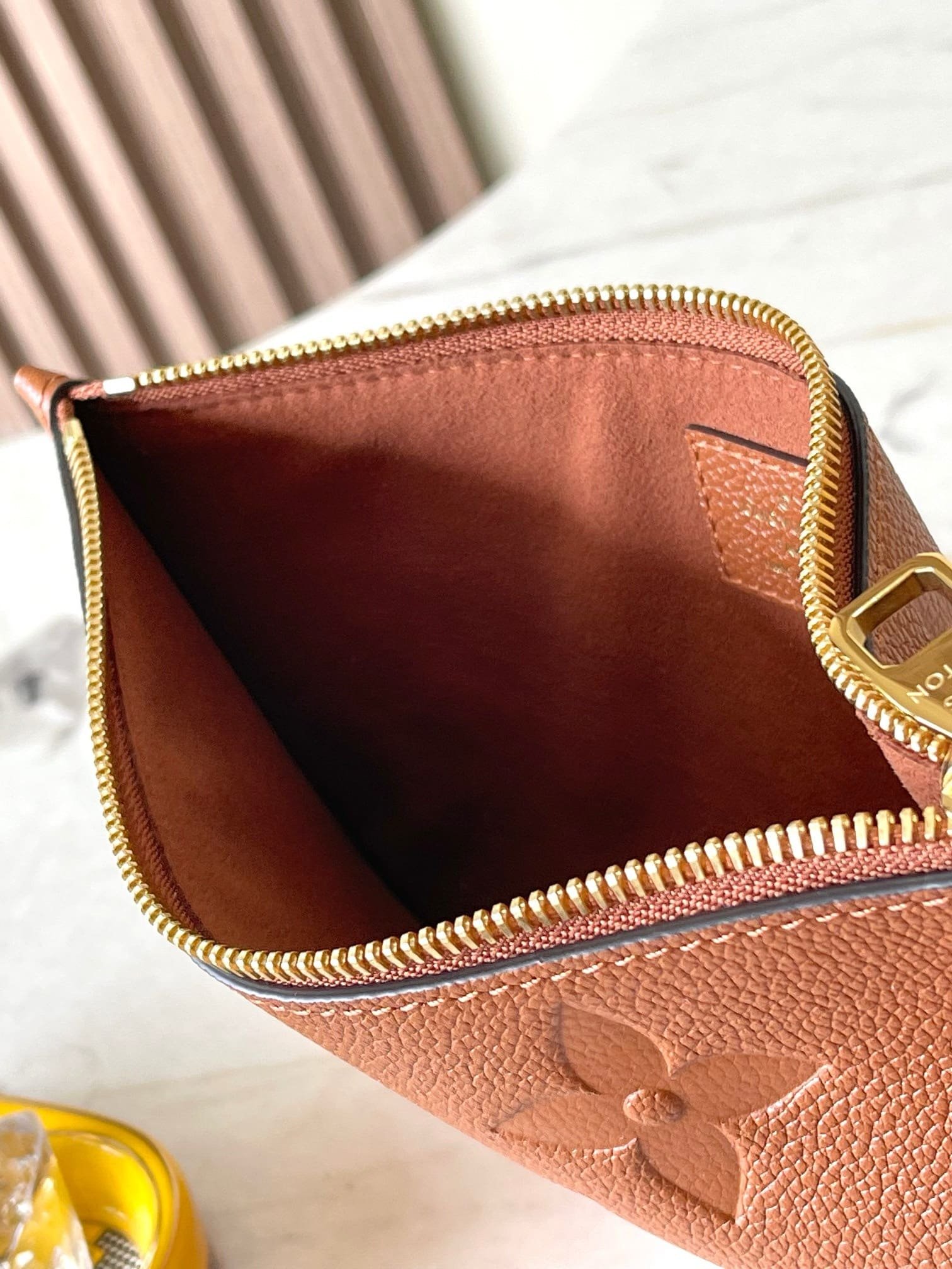 L0vis Vvtt0n M12605 Neverfull MM