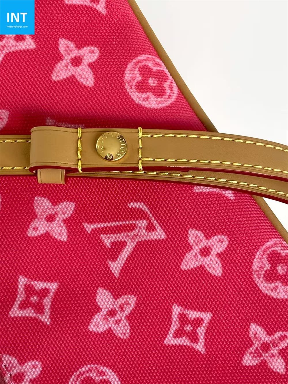 L0vis Vvtt0n M27719 Pochette Liv
