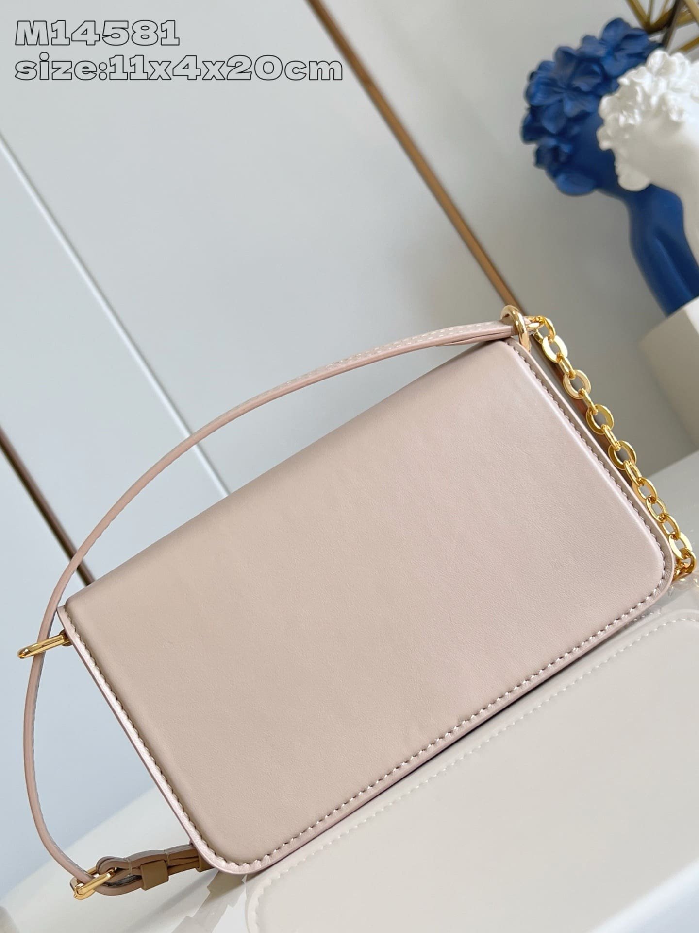 L0vis Vvtt0n M14581 Wallet On Chain LV Bloom