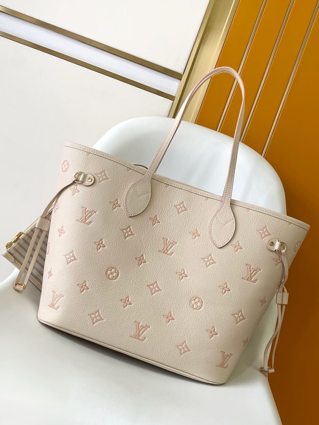 L0vis Vvtt0n M14285 Neverfull MM