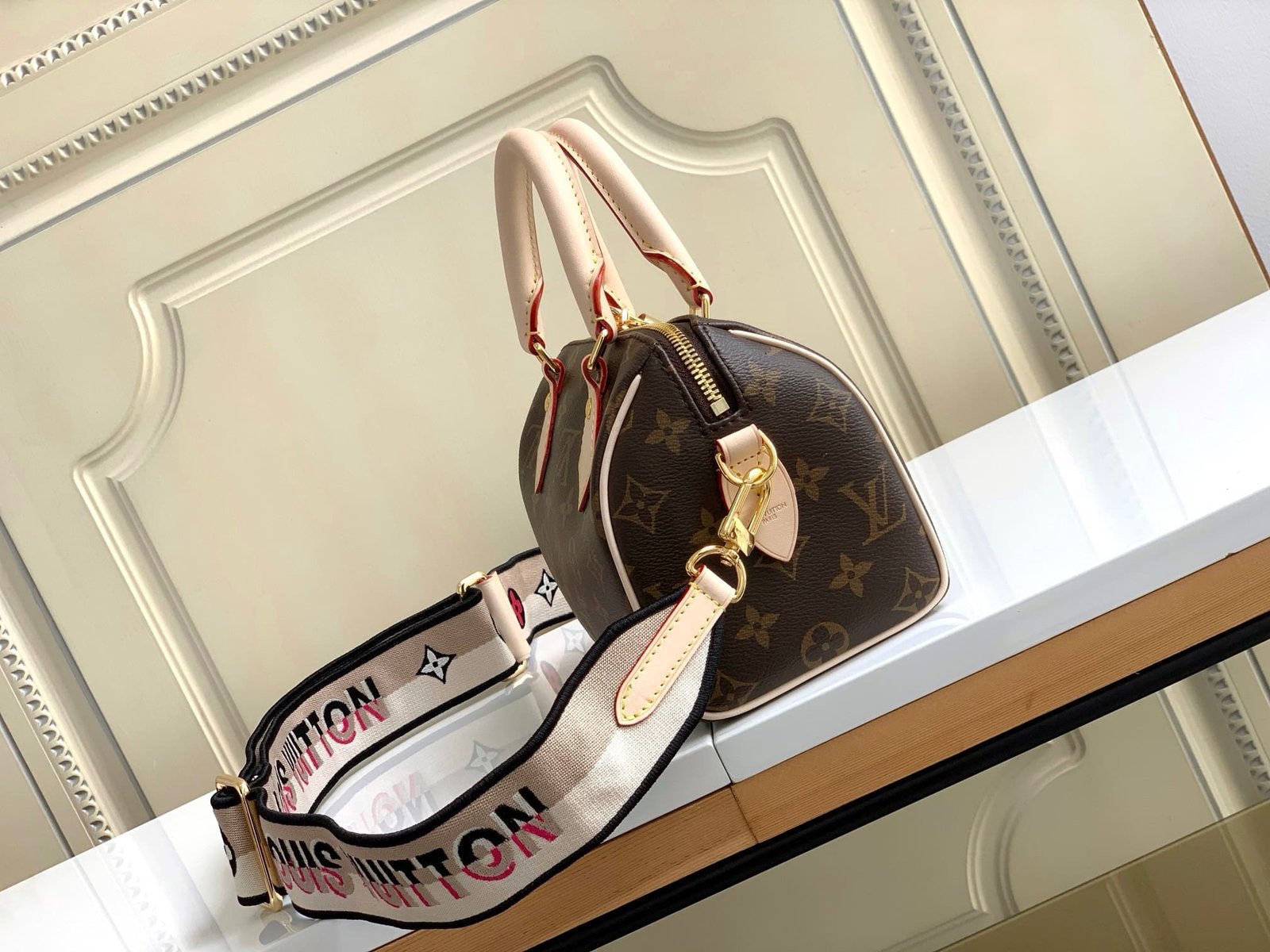 L0vis Vvtt0n M46234 Speedy Bandoulière 20 Bag
