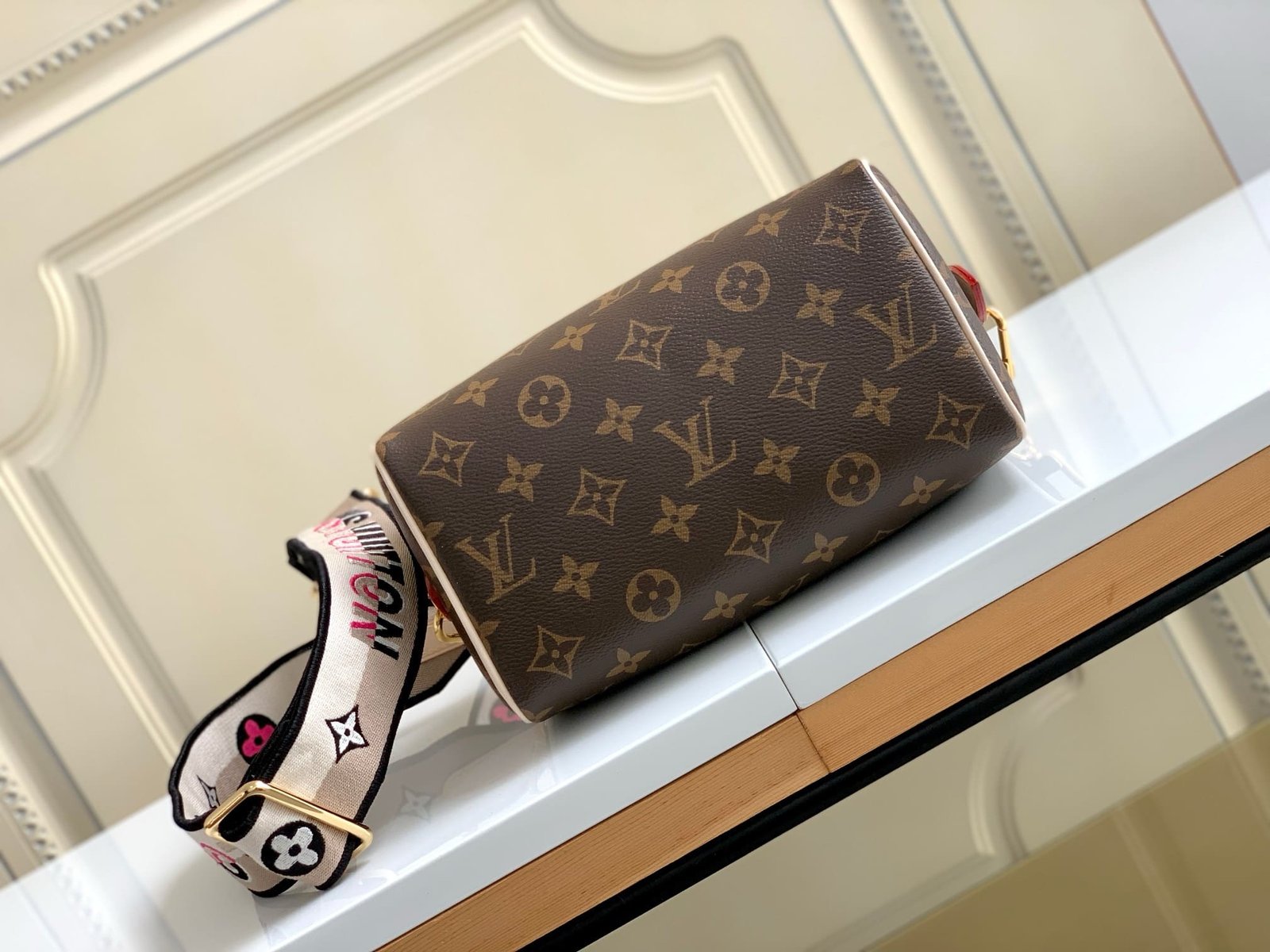 L0vis Vvtt0n M46234 Speedy Bandoulière 20 Bag