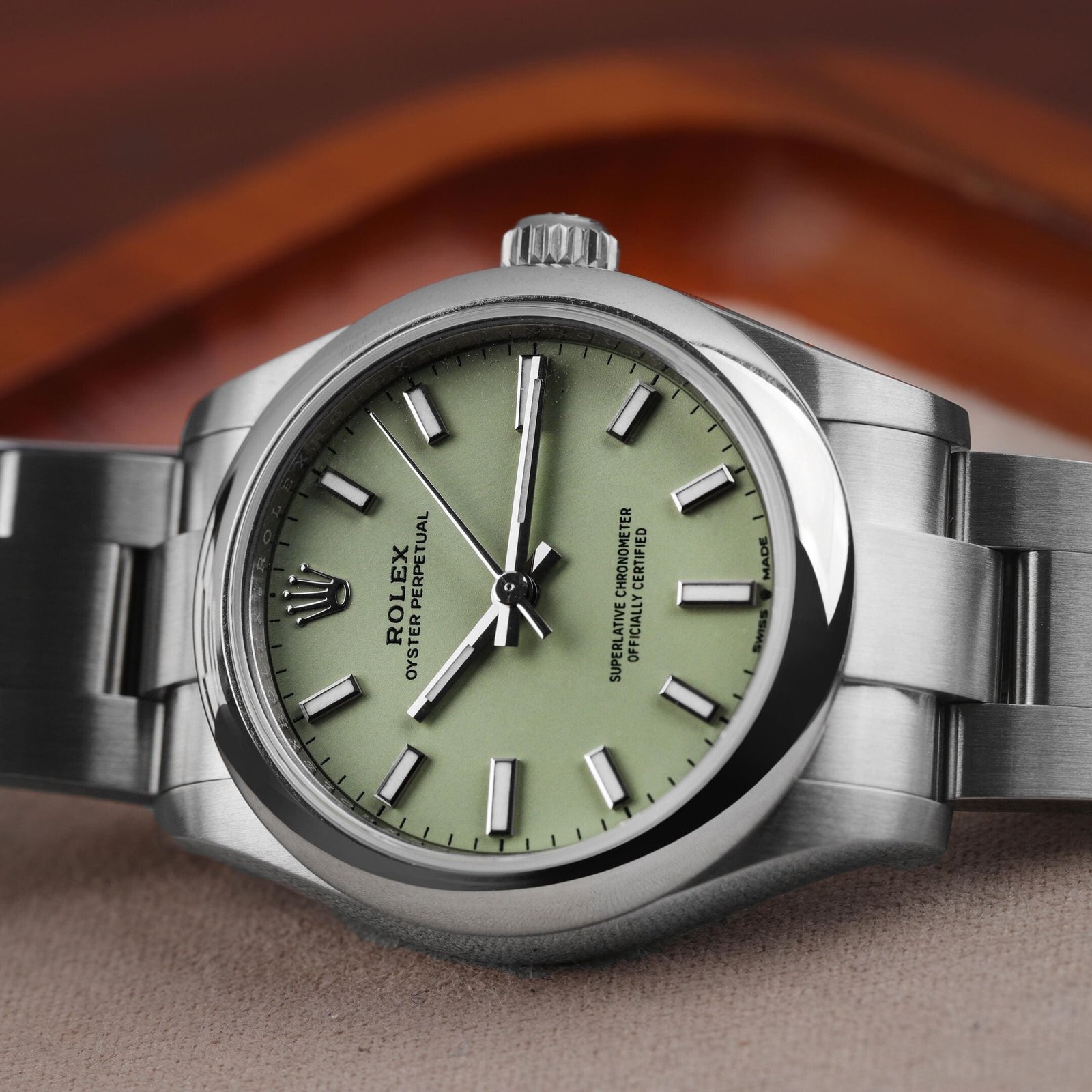 R01ex Oyster Perpetual 41 134300 Stainless Steel Pistachio Dial