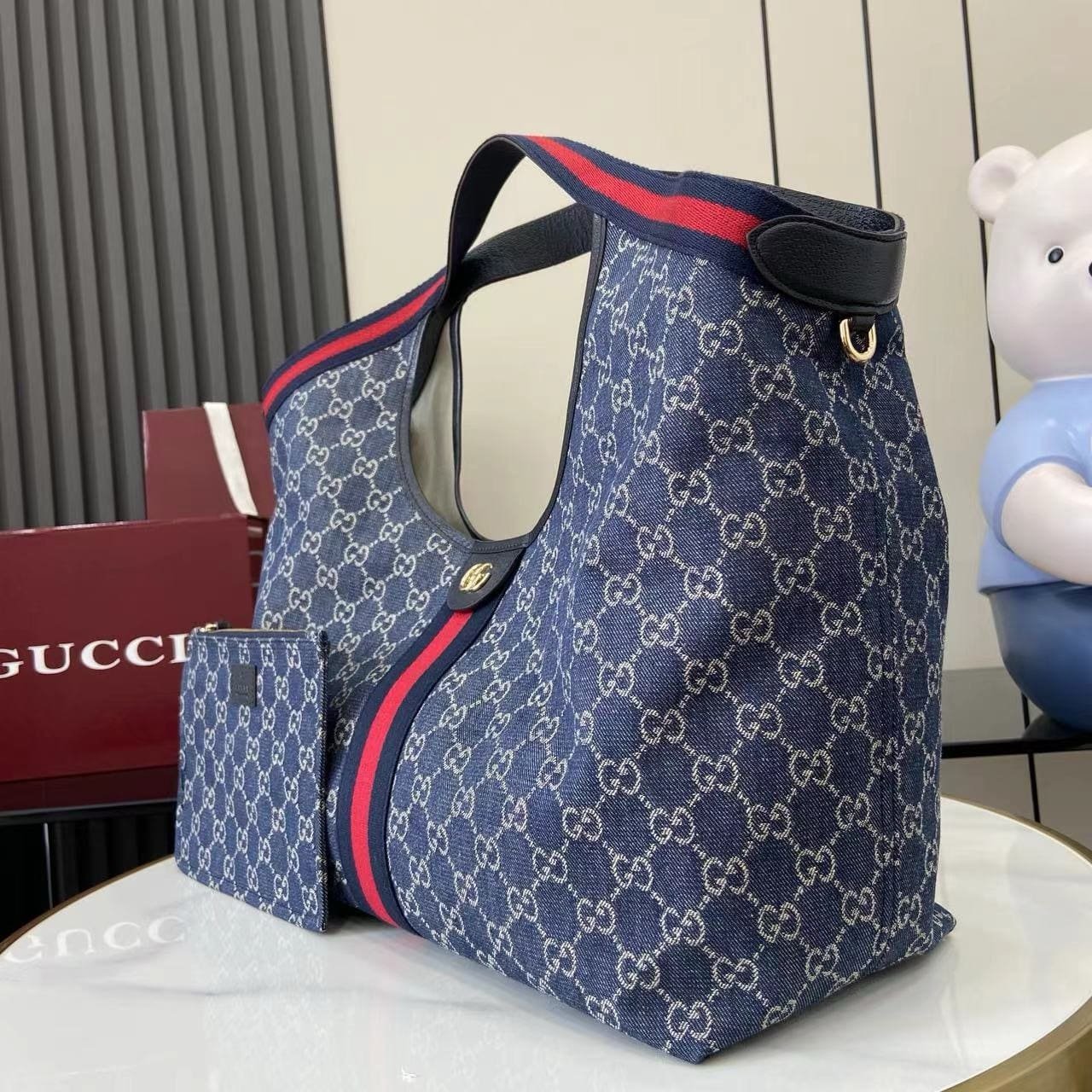 Gvc*1 GIGLIO LARGE TOTE BAG