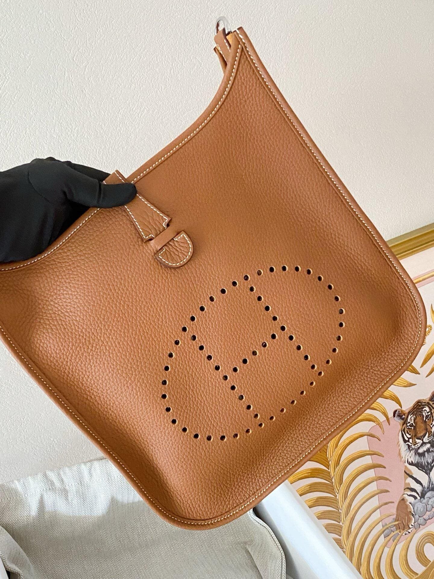 H**me5 Evelyne III 29 bag