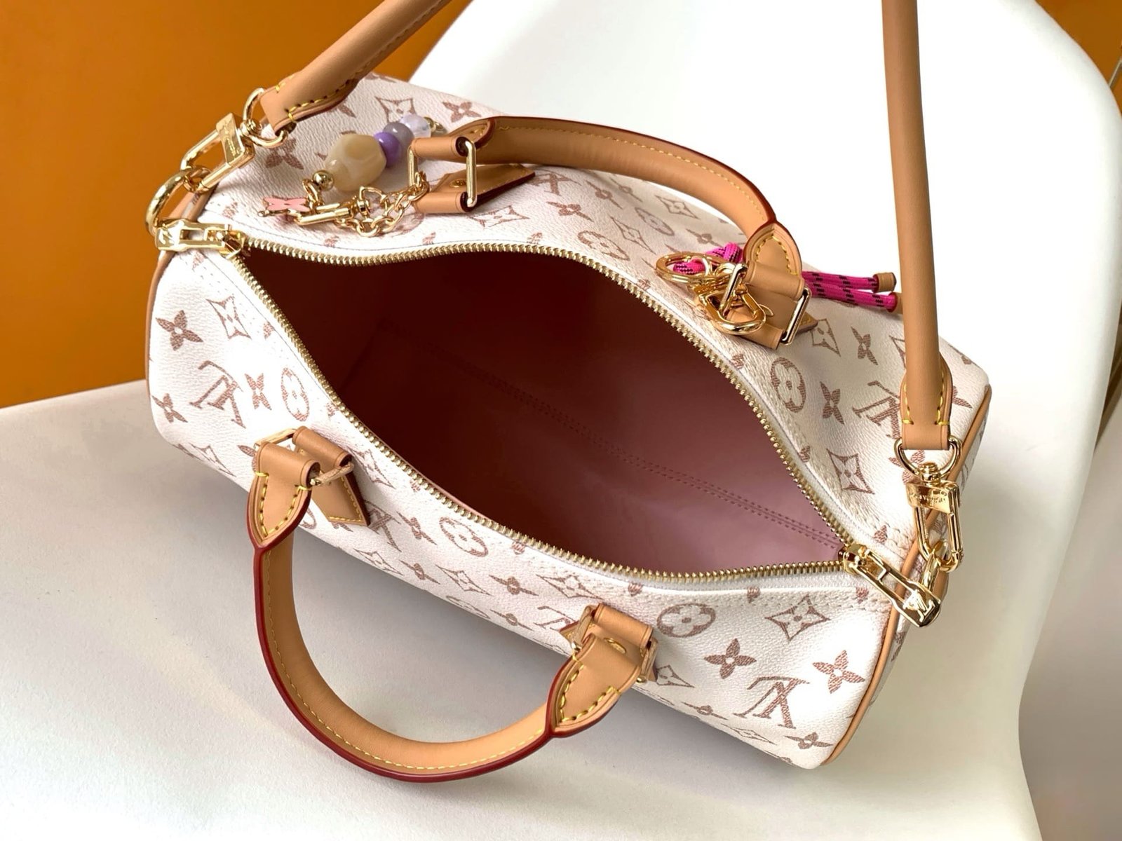 L0vis Vvtt0n M15108 Speedy Soft 30 Lucky