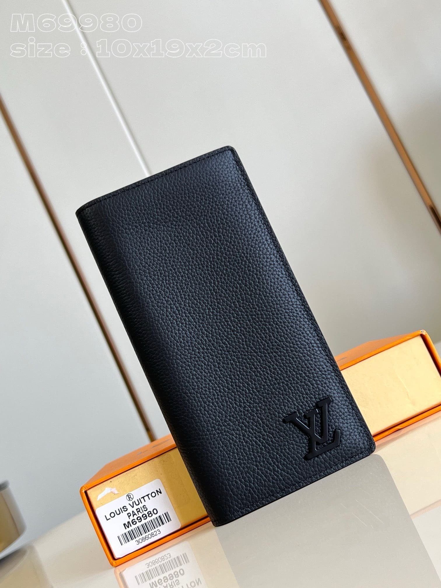 L0vis Vvtt0n M69980 Brazza Wallet