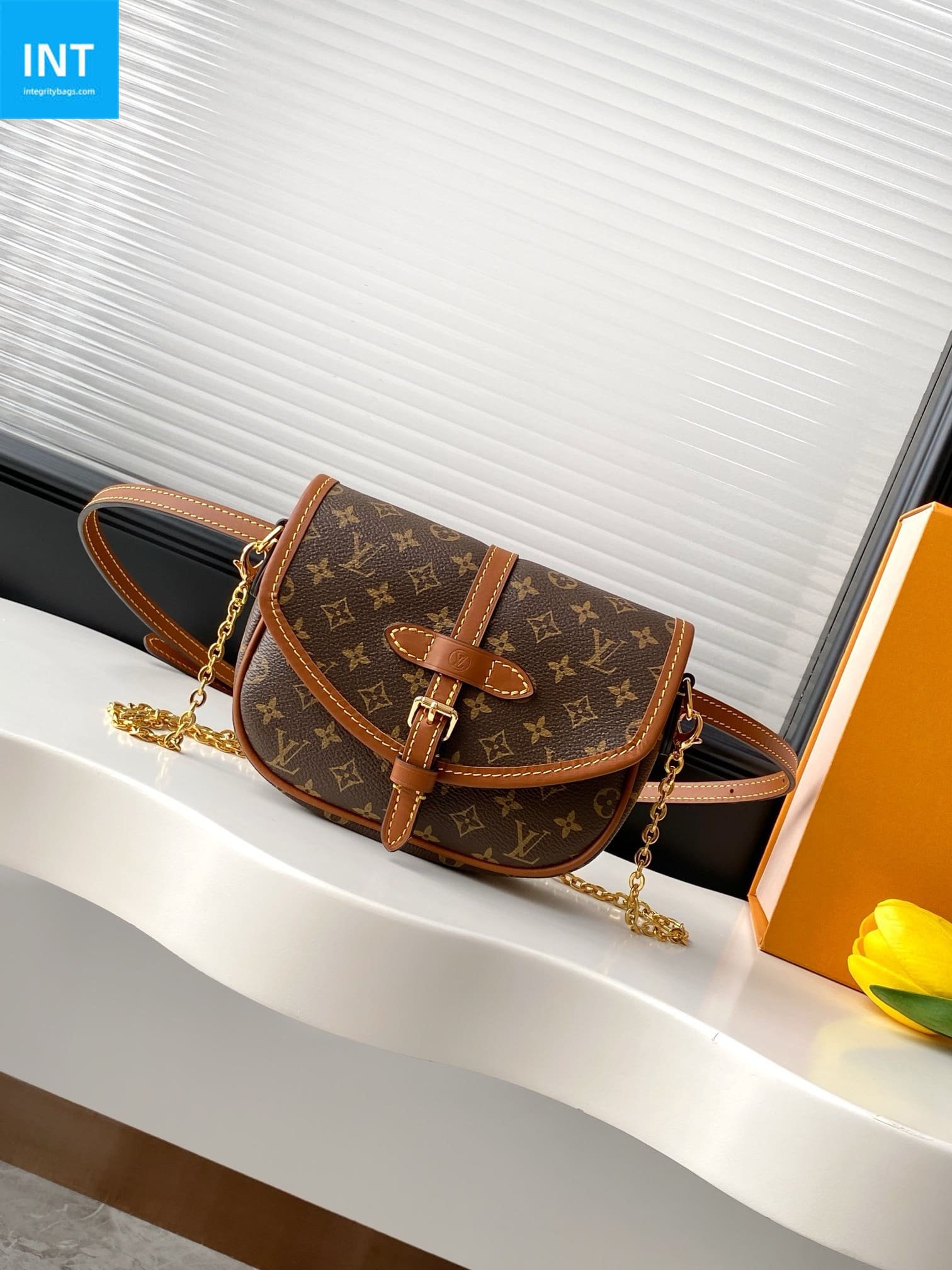 L0vis Vvtt0n M27096 Solo