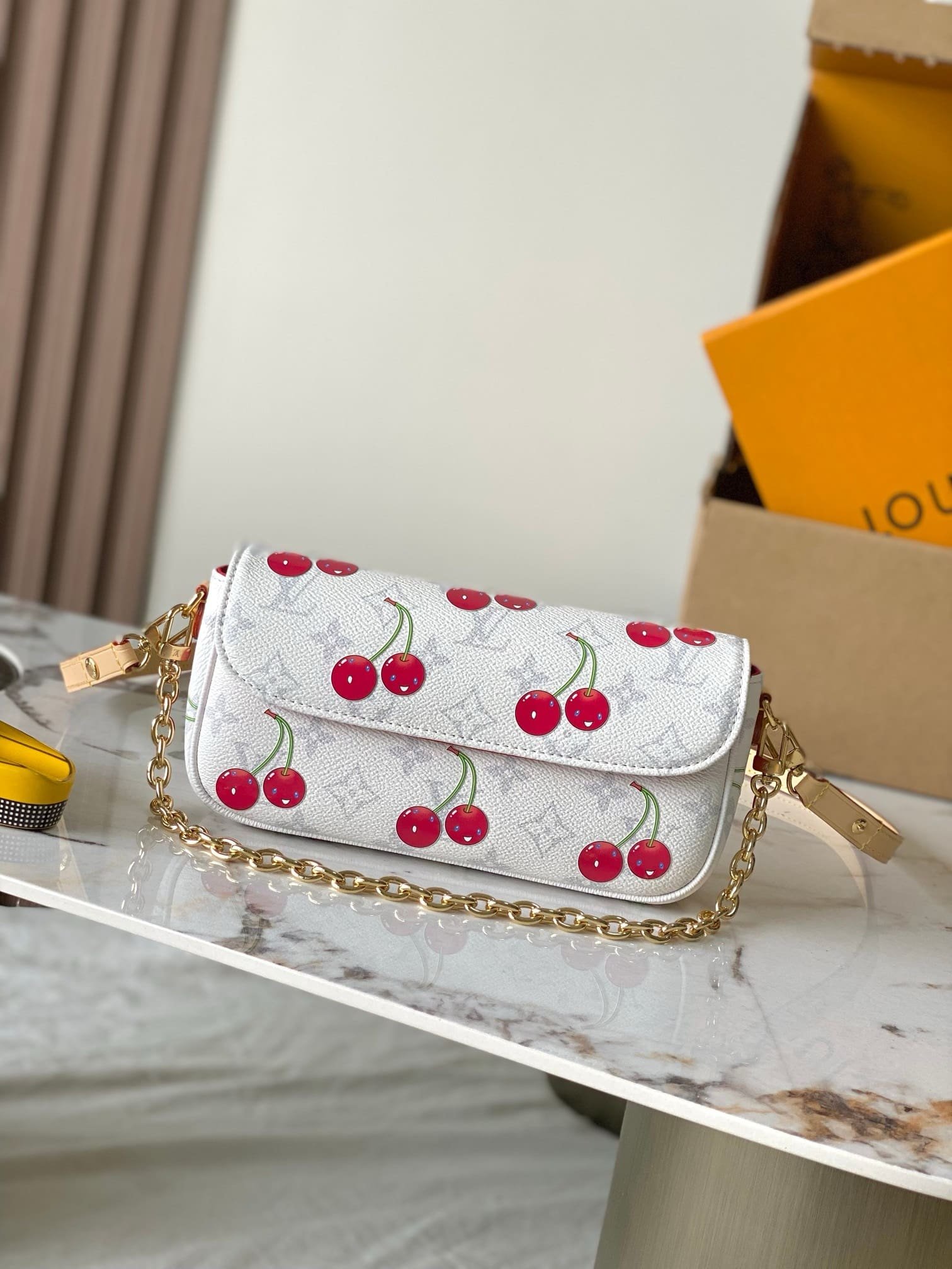 L0vis Vvtt0n M14239 LV x TM Wallet On Chain Ivy