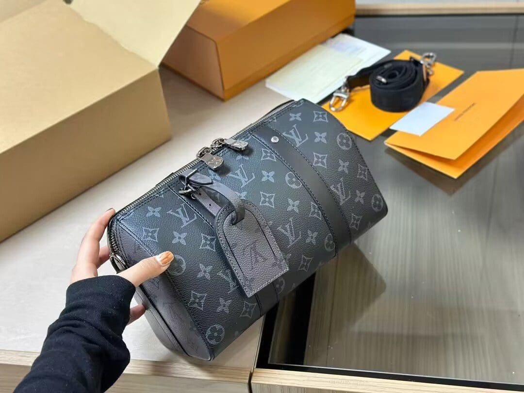 L0vis Vvtt0n CITY KEEPALL BAG M45936