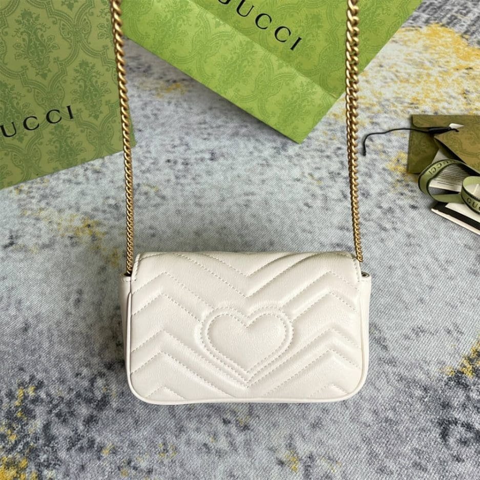 Gvc*1 Marmont matelasse leather S*per mini bag