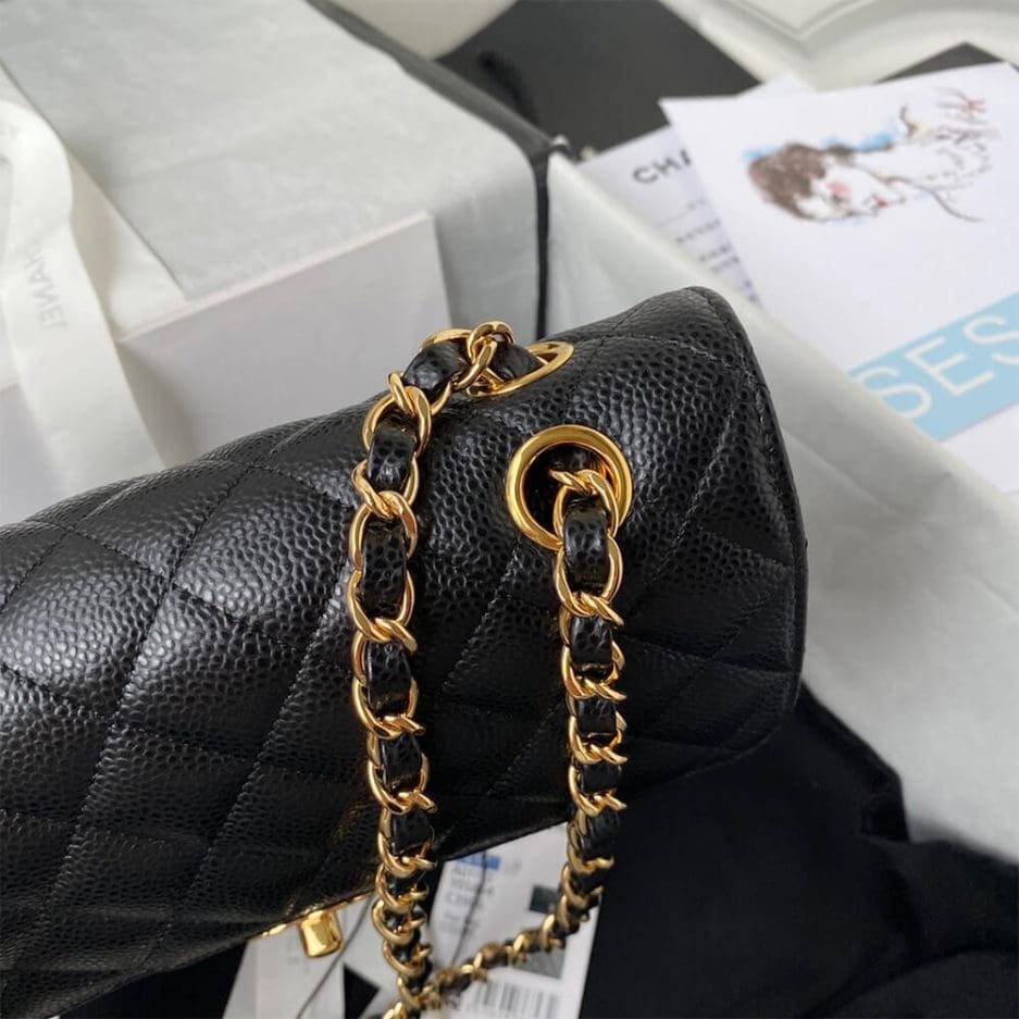 Ch**el SMALL CLASSIC HANDBAG Grained Calfskin & Gold Metal
