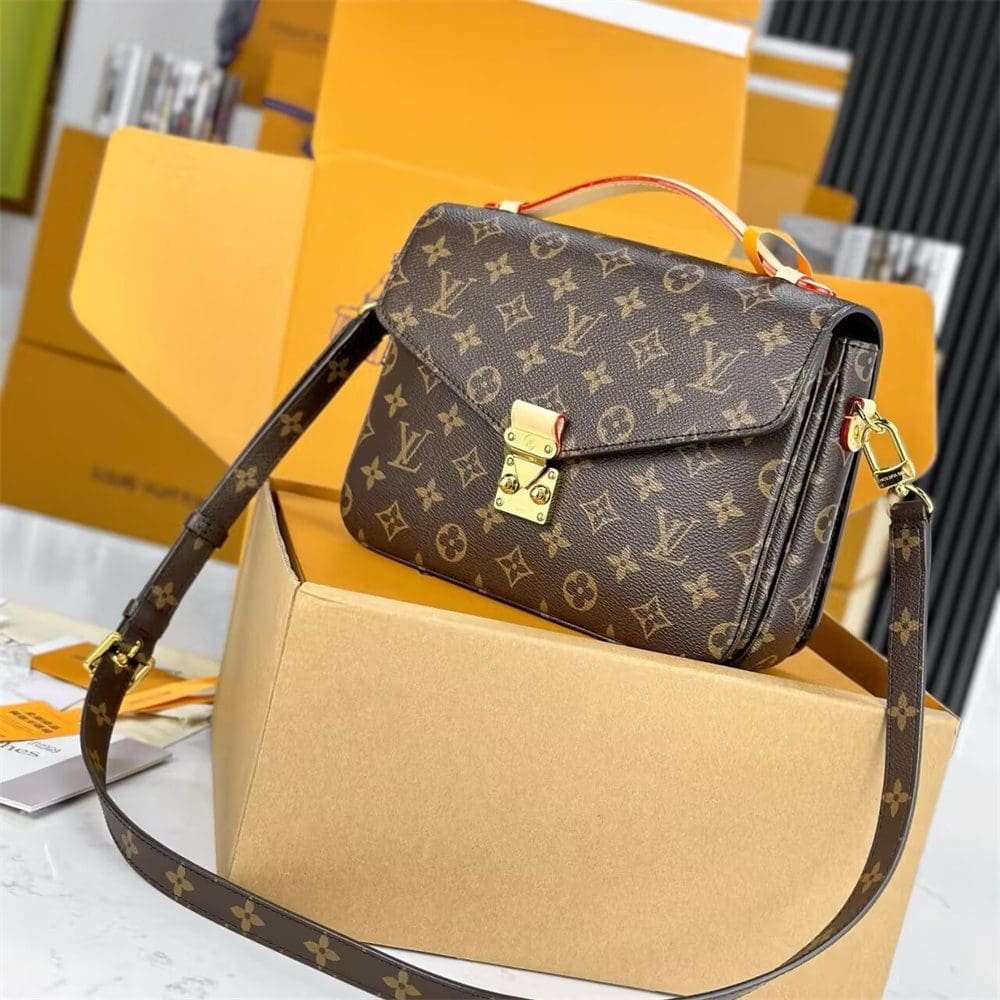 L0vis Vvtt0n M44875 Pochette Métis