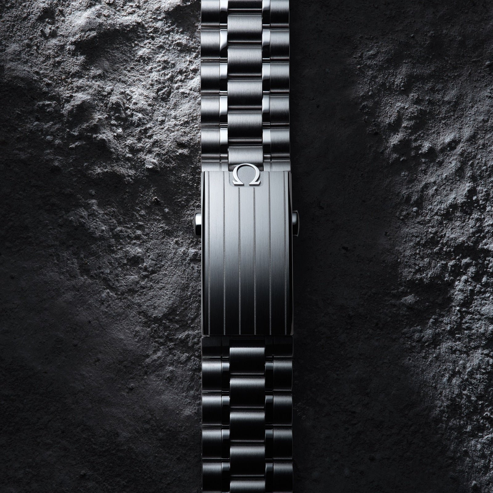 0me*ga Speedmaster Moonwatch Professional