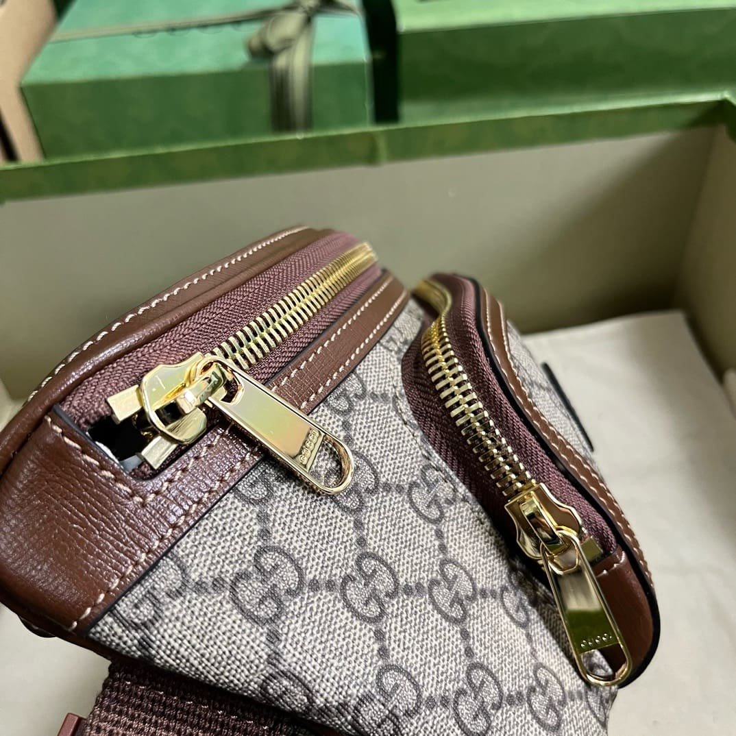 Gvc*1 BELT BAG WITH INTERLOCKING G