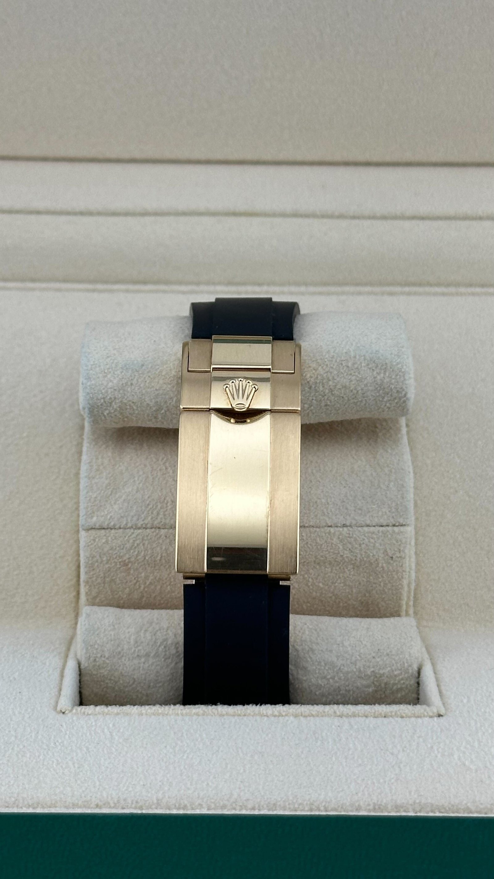 R01ex Daytona 116518LN ‘Paul Newman’ Yellow Gold Black Dial (2017)