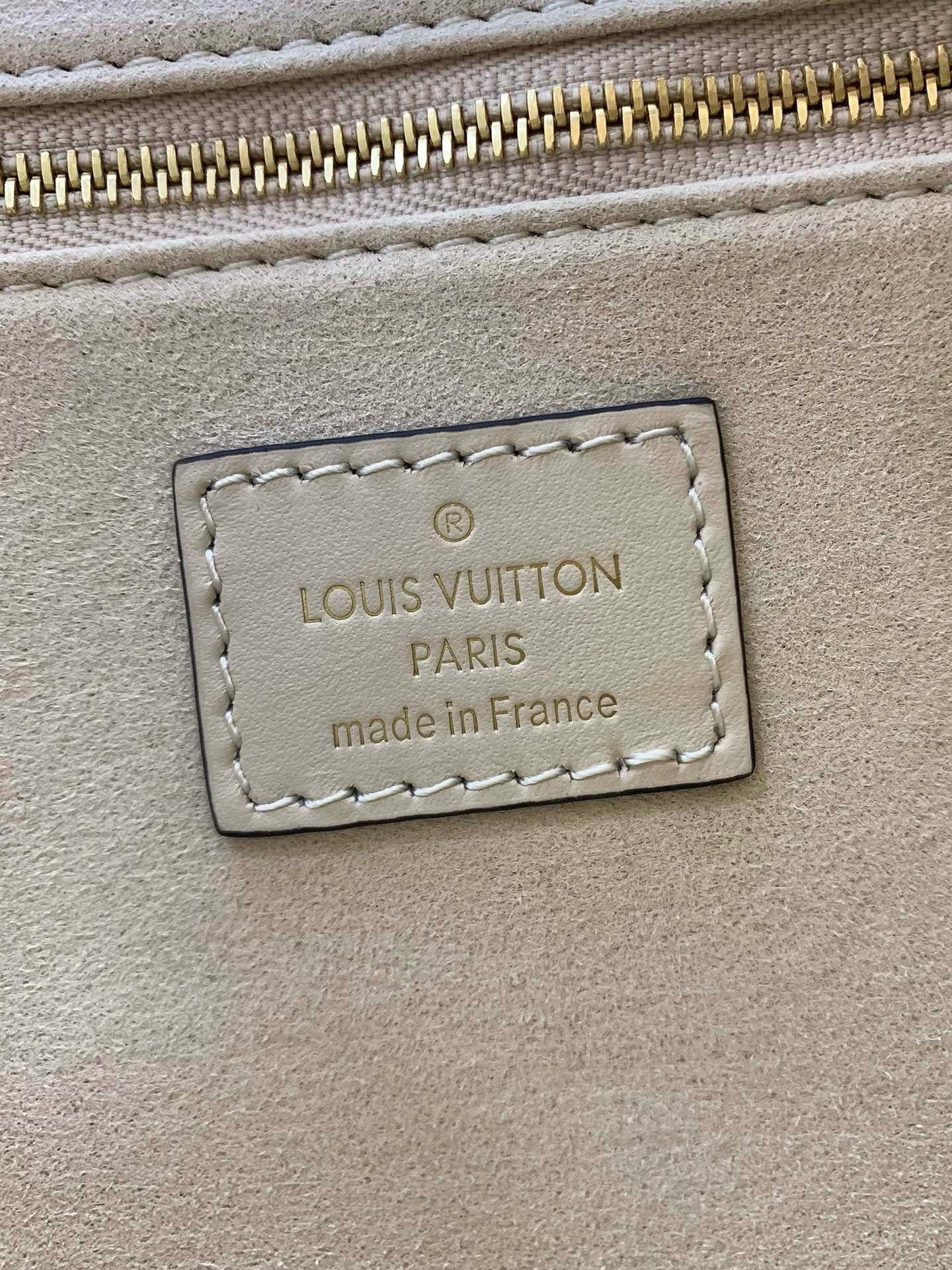 L0vis Vvtt0n M46569 OnTheGo PM