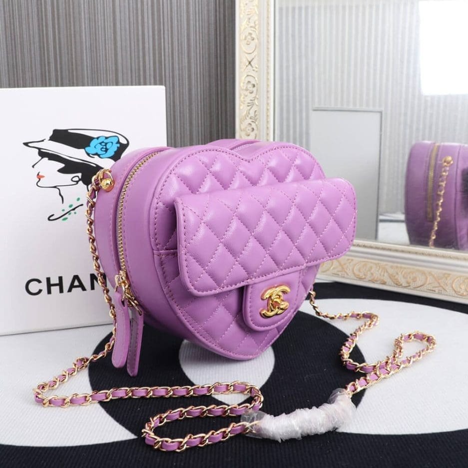 Ch**el 22s Heart Bag AS3191