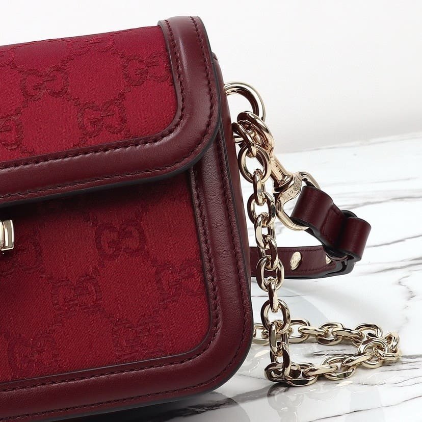 Gvc*1 GO SMALL SHOULDER BAG