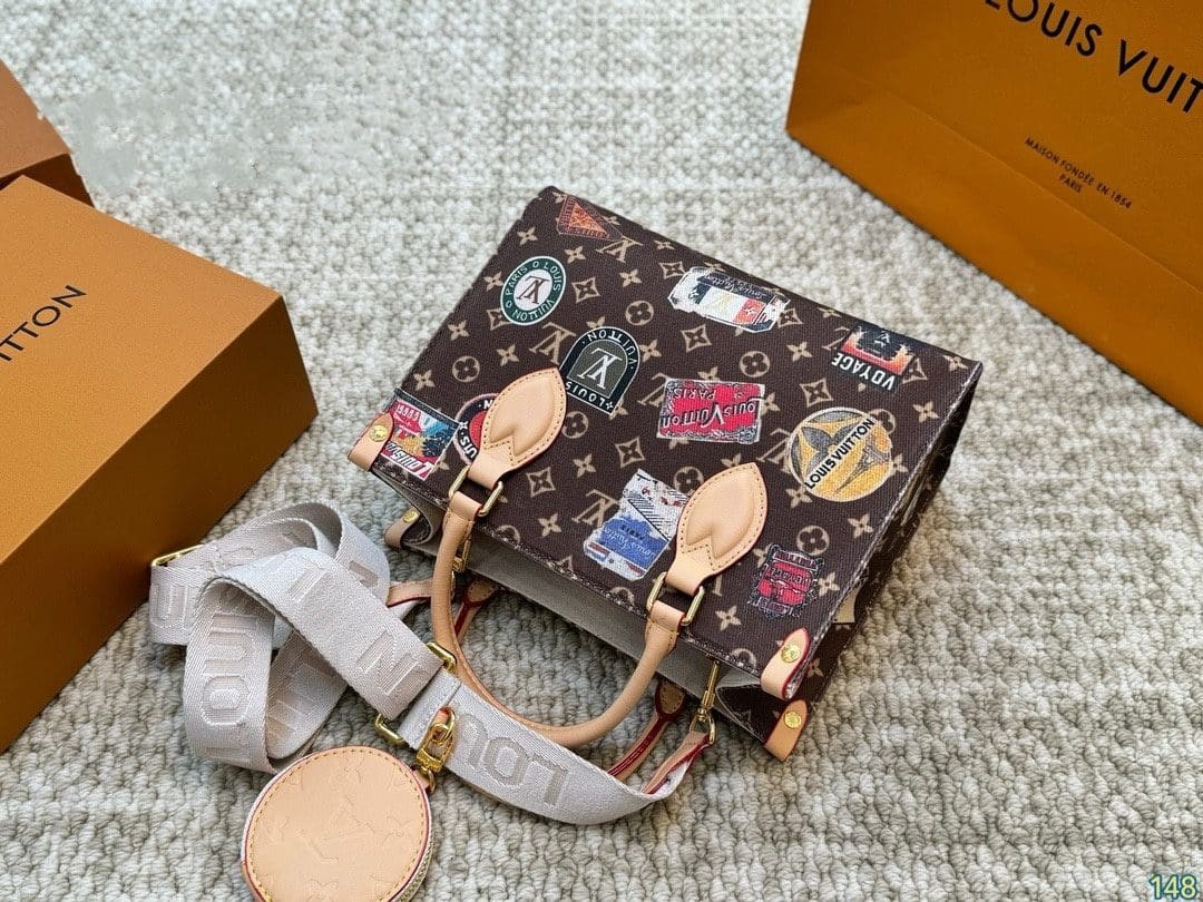 L0vis Vvtt0n Jungle Mom bag onthego