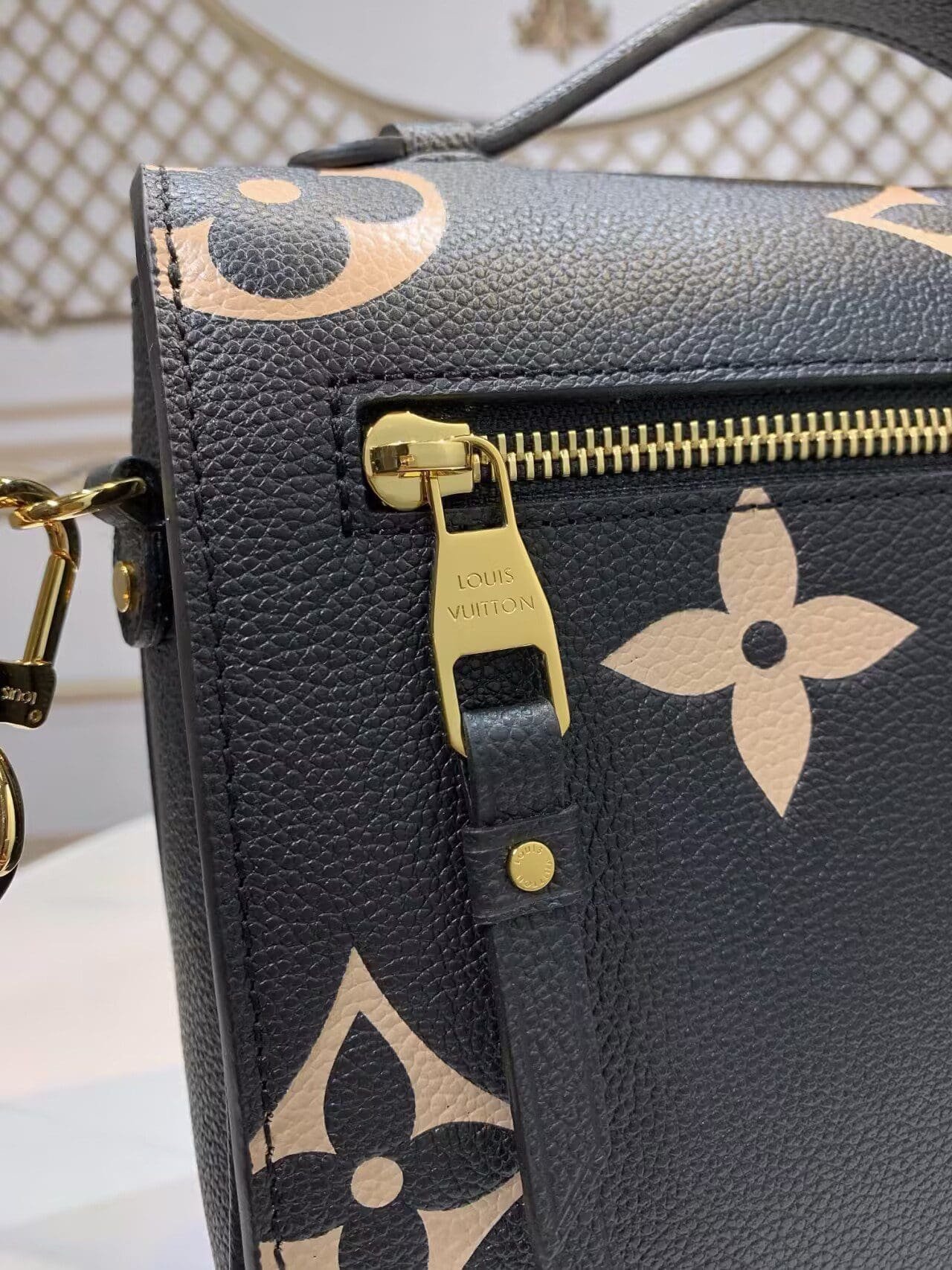L0vis Vvtt0n M45773 Pochette Métis