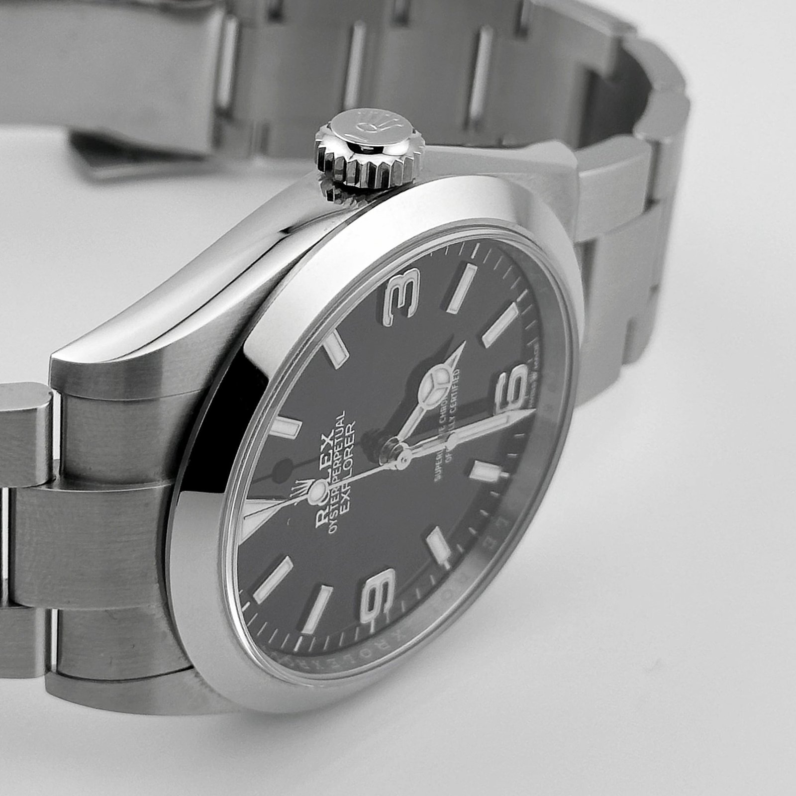 R01ex Explorer 224270 Stainless Steel Black Dial (2025)