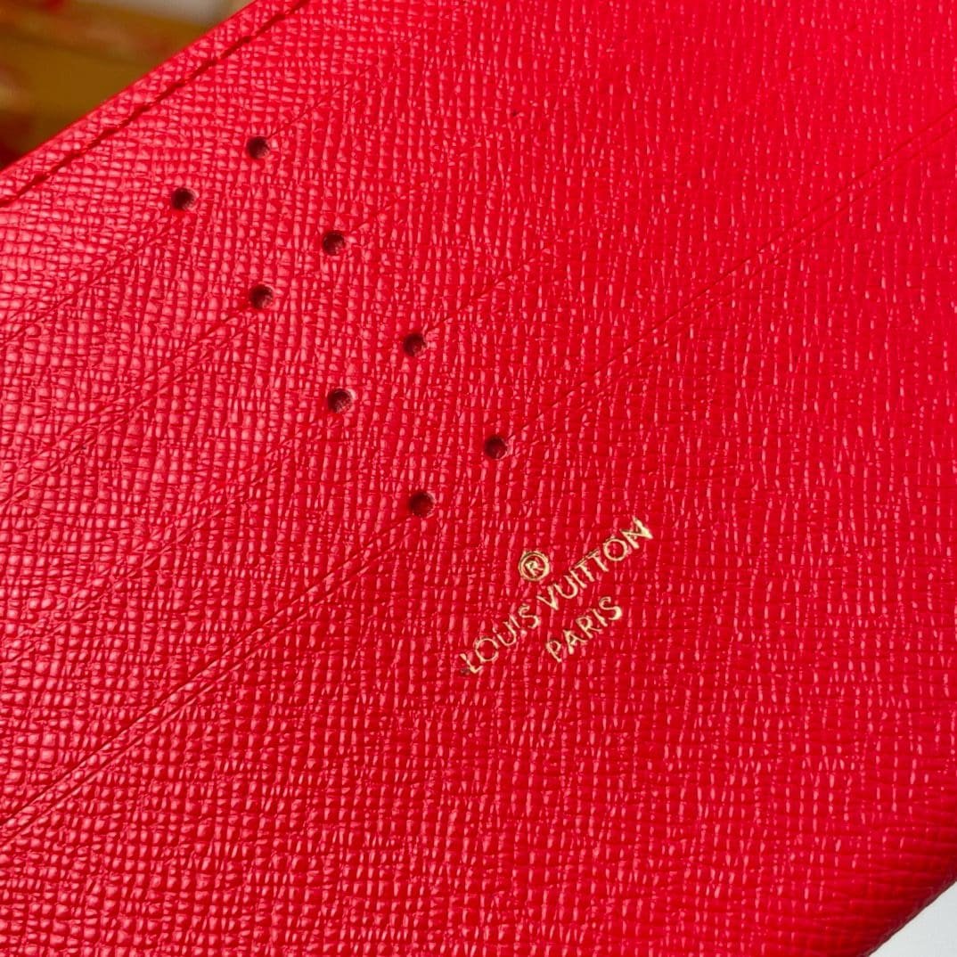 L0vis Vvtt0n N40492 Félicie Pochette