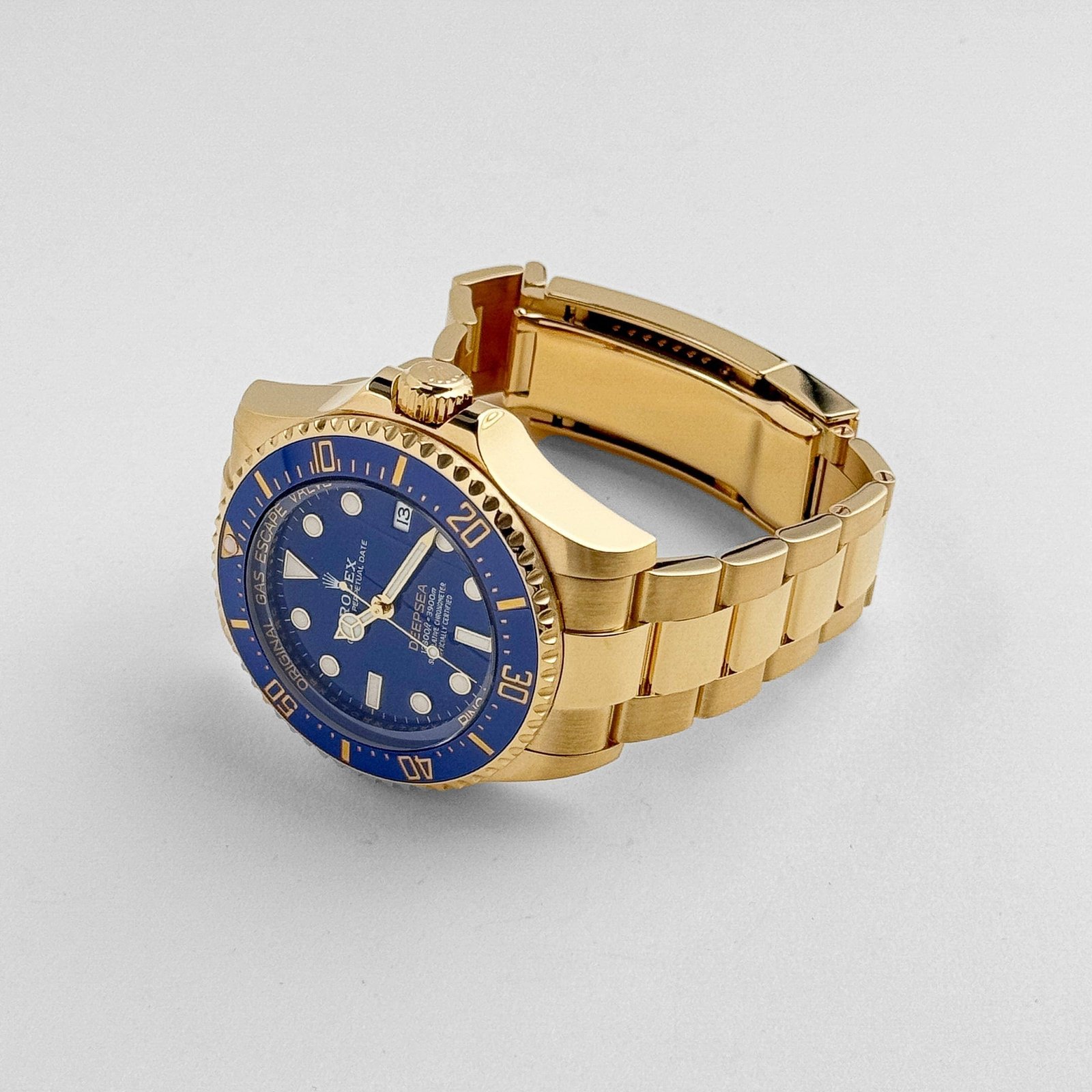 R01ex Deepsea 136668LB Yellow Gold Blue Dial Oyster