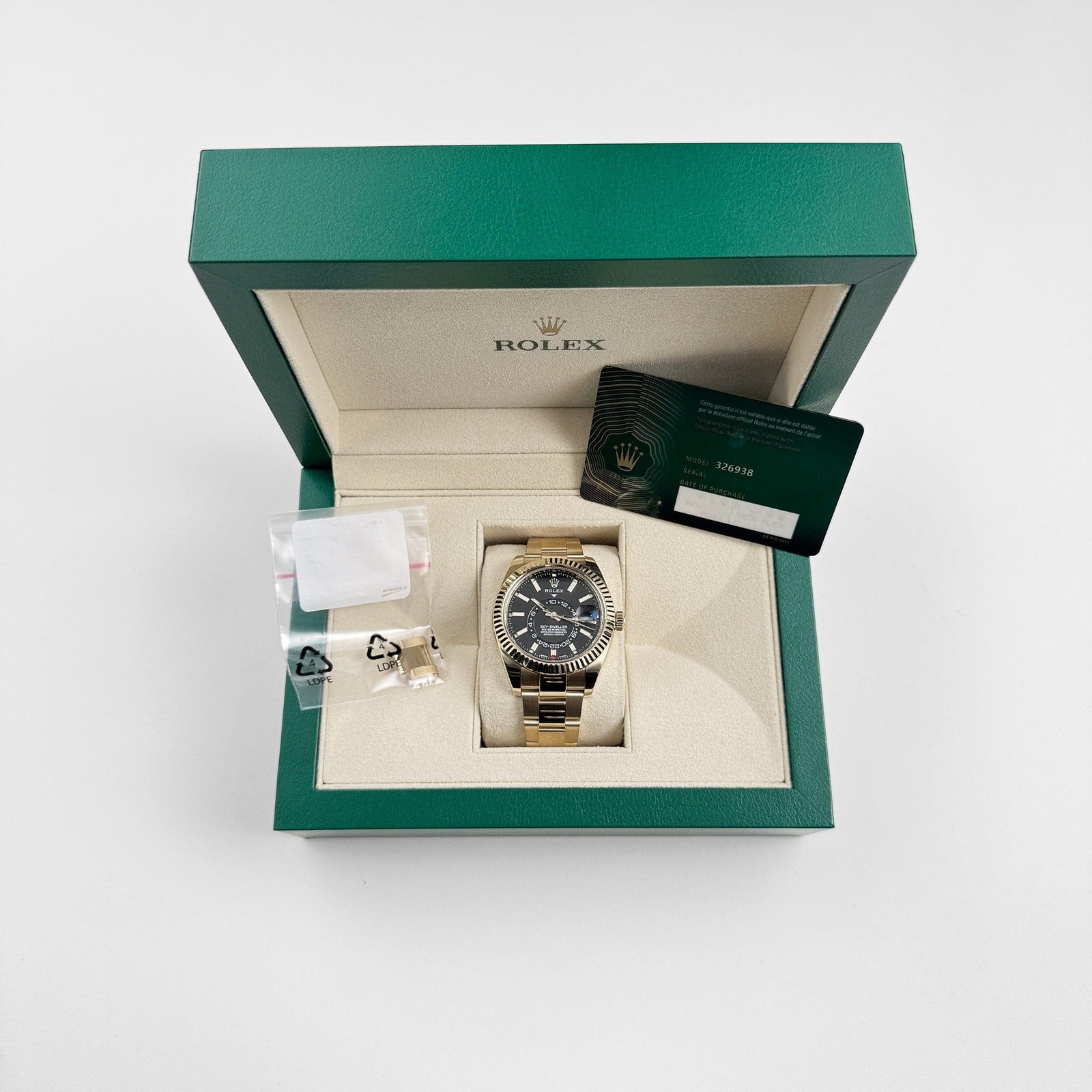R01ex Sky-Dweller 326938 Yellow Gold Black Dial (2021)