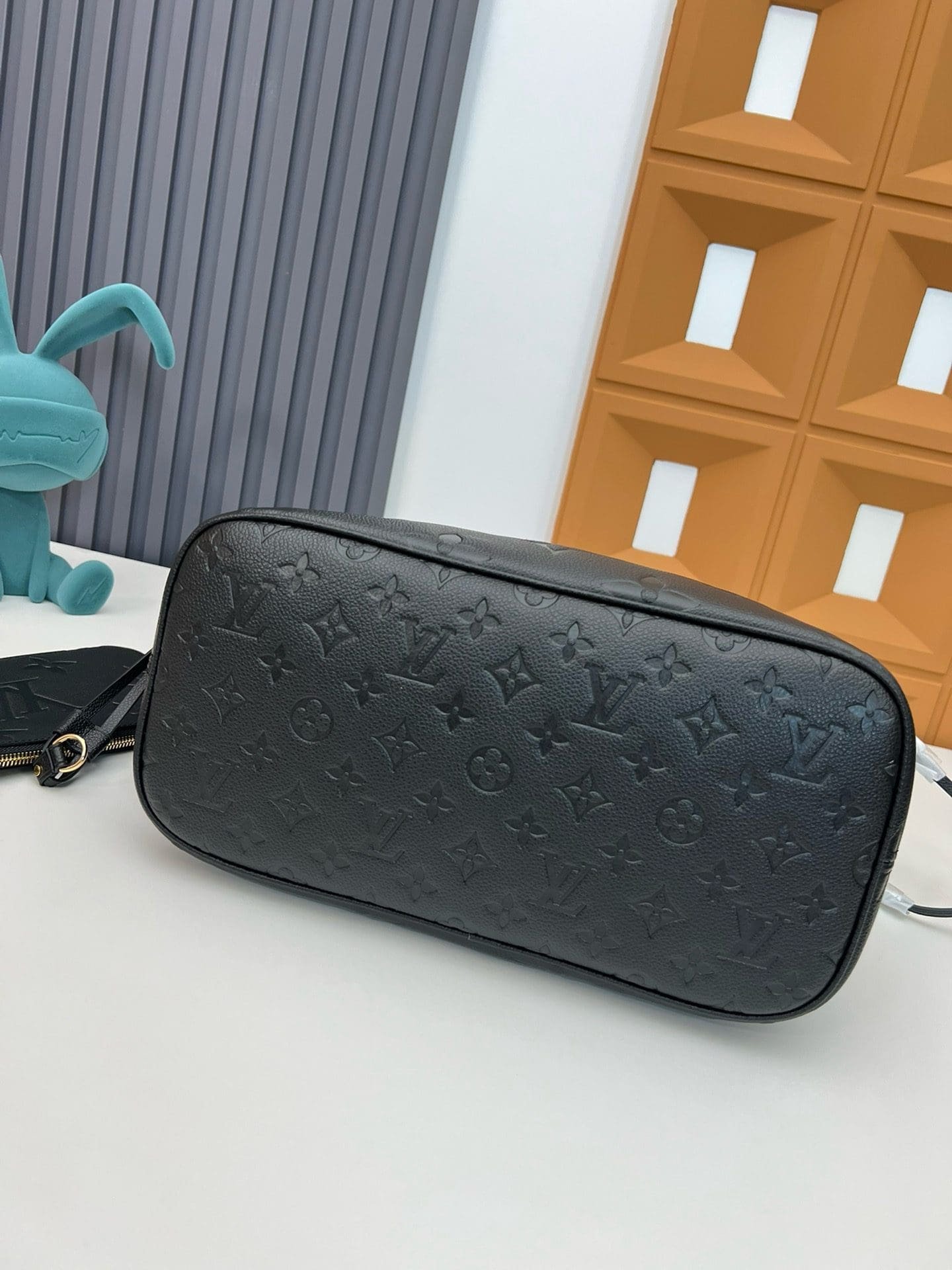 L0vis Vvtt0n NEVERFULL MM M45685
