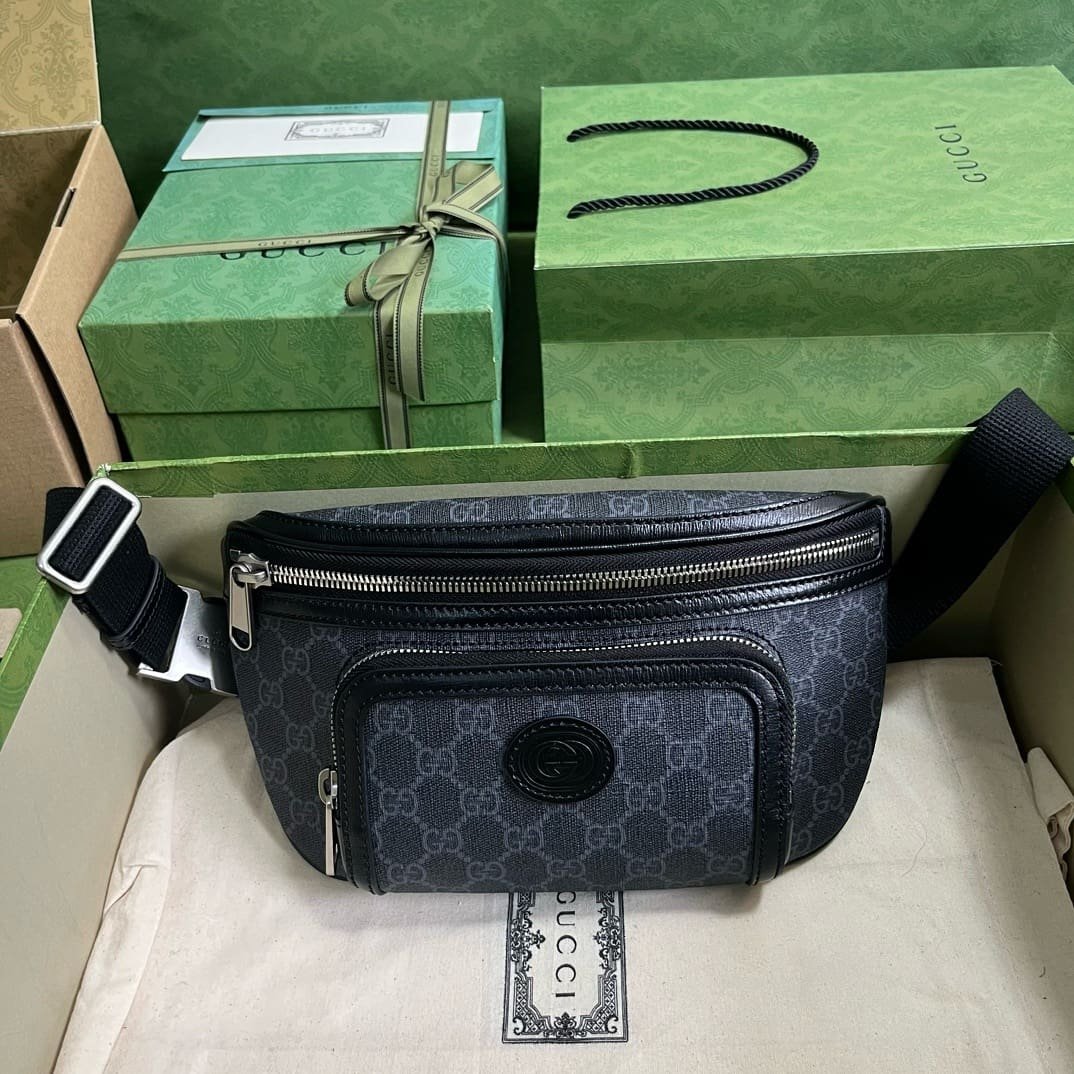 Gvc*1 BELT BAG WITH INTERLOCKING G